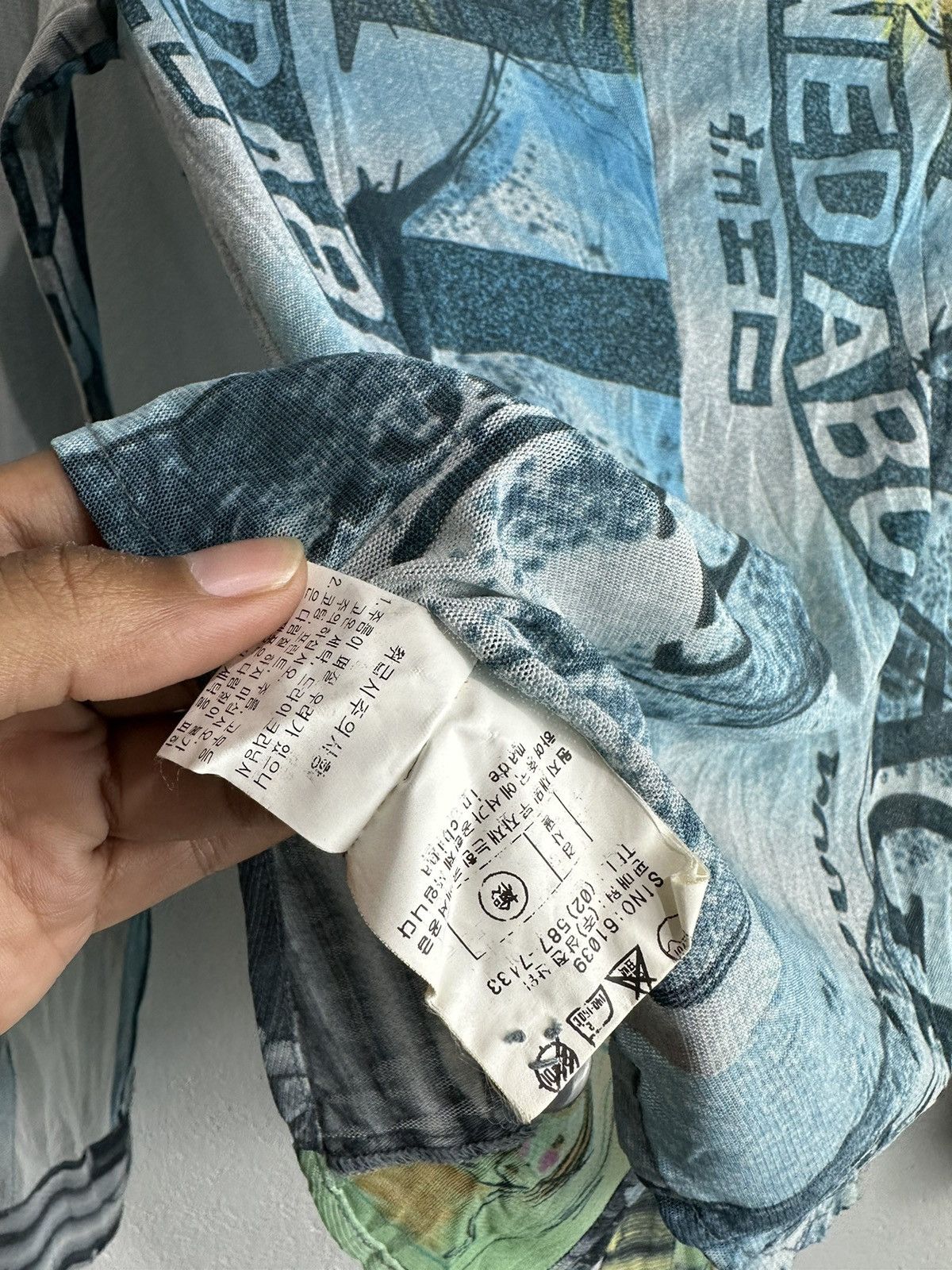 20471120 DEESSE SHIRT BUTTON AOP JEAN PAUL GAULTIER STYLE Size XS / US 0-2 / IT 36-38 - 10 Thumbnail