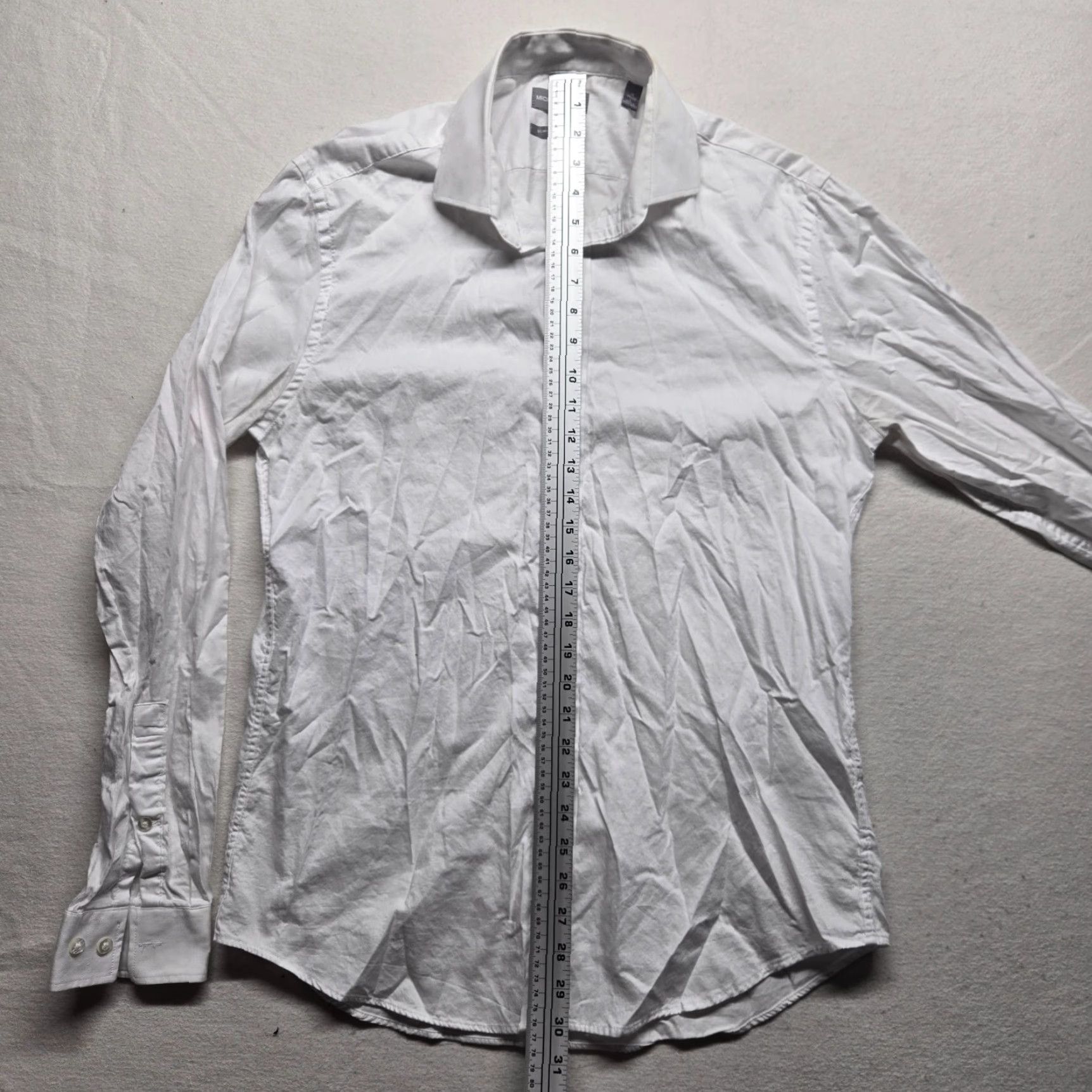 Michael Kors MICHAEL KORS Button-Up Dress Shirt Adult Men's 16 Large Classic Fit Long Sleeve Solid White 100% Cotton Size US L / EU 52-54 / 3 - 5 Thumbnail