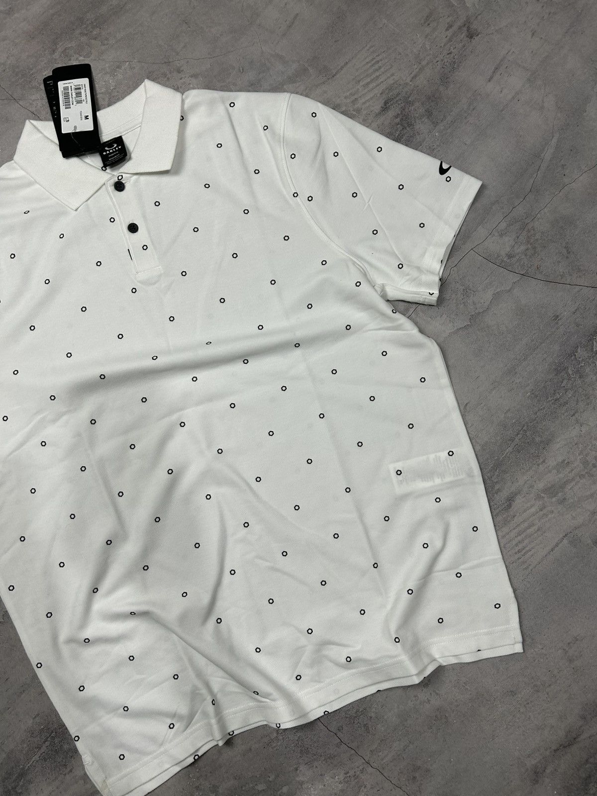 Oakley × Vintage Vintage Oakley Monogram T shirt polo Size US M / EU 48-50 / 2 - 3 Thumbnail