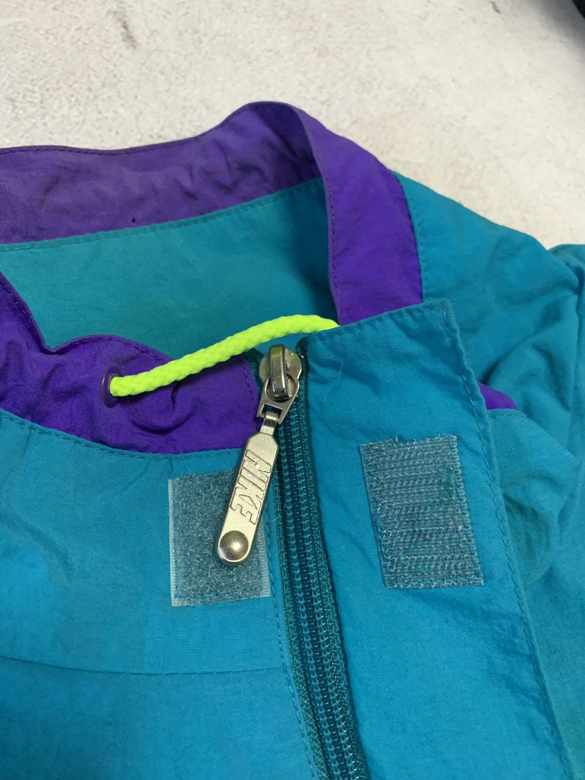 Vintage Vintage Nike Jacket Nylon Windbreaker Baggy Swoosh Y2K 90s Size US M / EU 48-50 / 2 - 7 Thumbnail