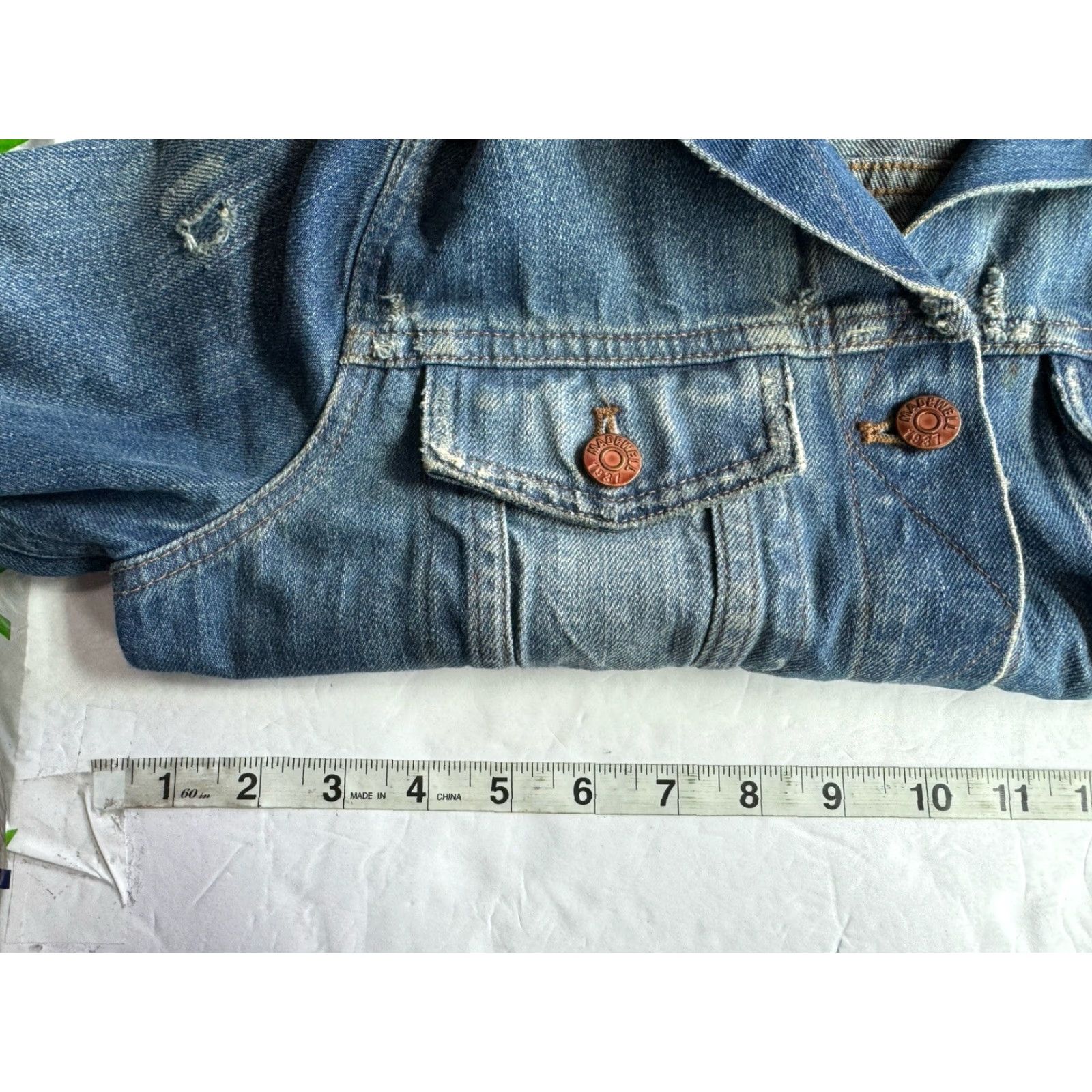 Madewell Madewell Jacket Denim Short Button Up Women’s Medium Blue Distressed Casual See Sleeves Womens Size M / US 6-8 / IT 42-44 - 3 Thumbnail