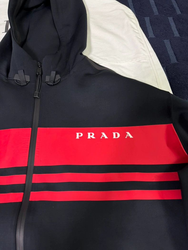 Prada Prada Black technology fabric sports windbreaker jacket 250 Size US XL / EU 56 / 4 - 3 Thumbnail