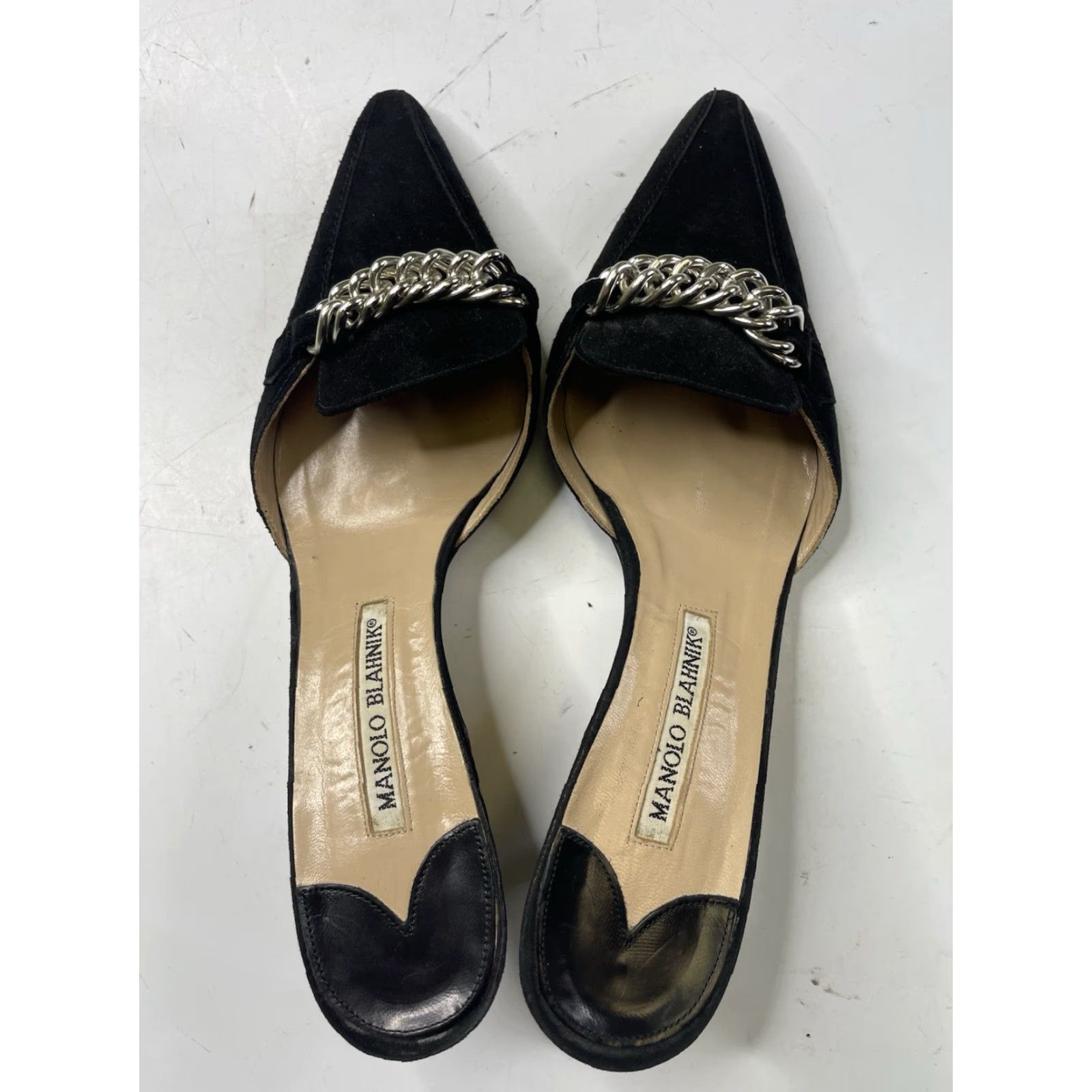 Manolo Blahnik Manolo Blahnik Kitten Heel Woman Suede Black Pointed Toe Silver Chain 38 / US8 Moderate wear Size US 7 / IT 37 - 6 Thumbnail