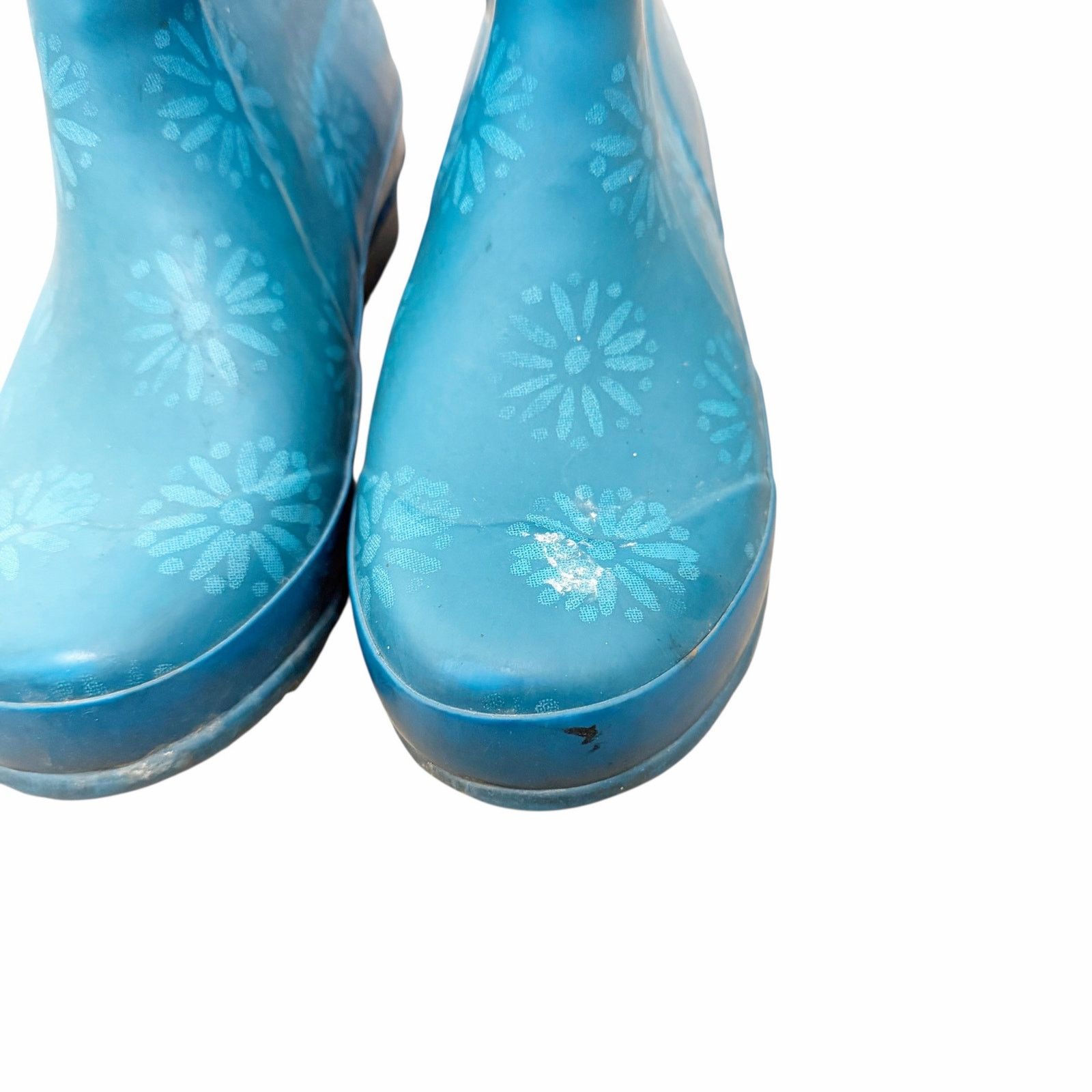 L.L. Bean LL Bean Blue Floral Wellie Rain Boots Sz 6 Size US 6 / IT 36 - 4 Thumbnail