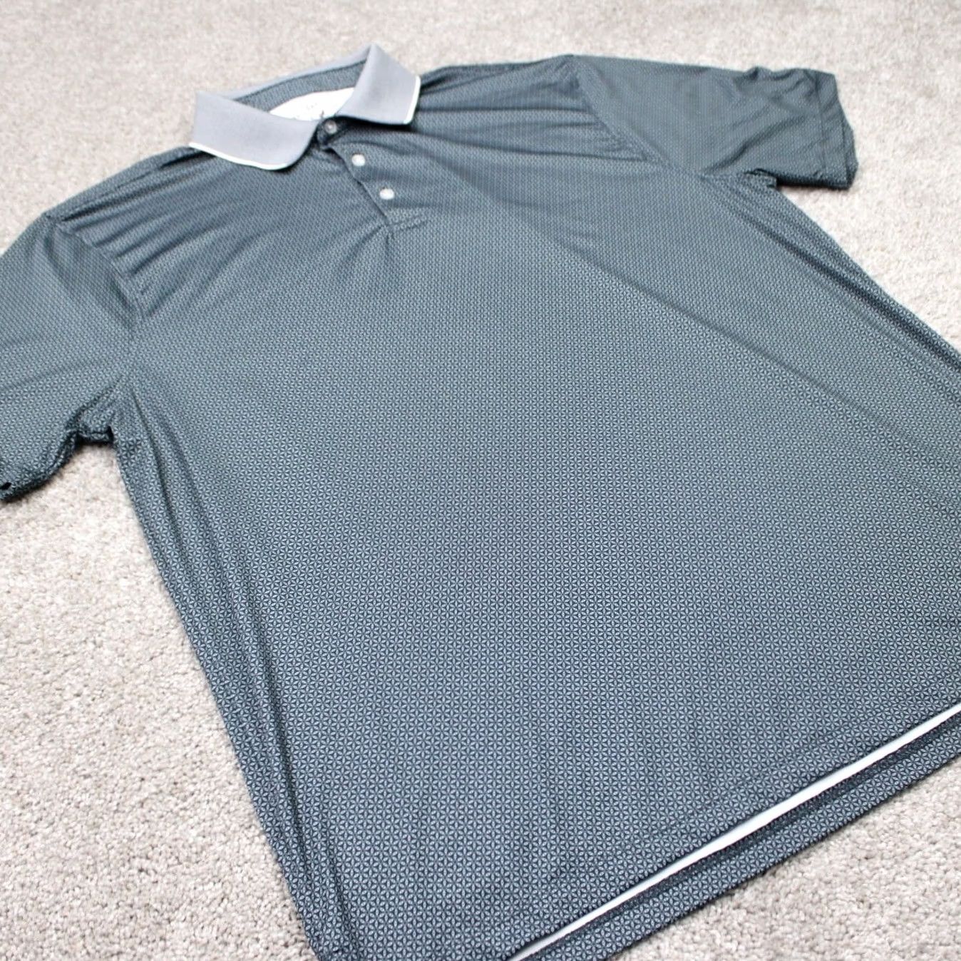 Vintage Hickey Freeman Polo Shirt Mens Large Gray Geometric Short Sleeve Polyester Spandex Lightweight Breathable Sports Golf Casual Size US L / EU 52-54 / 3 - 5 Thumbnail