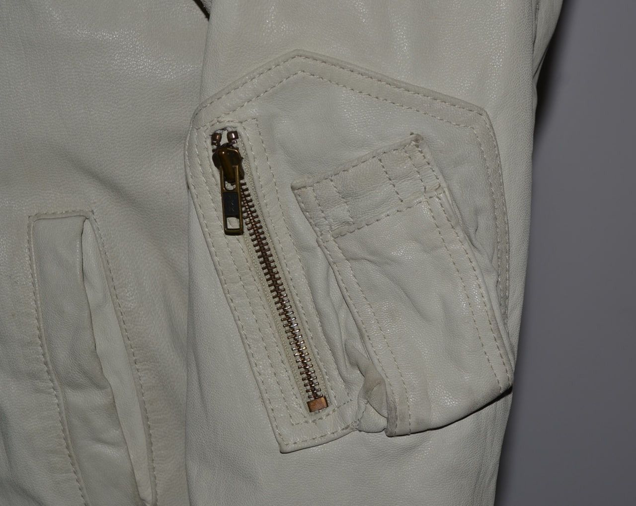 Allsaints Rare Vintage allsaints Jacket Leather Men Size L Size US L / EU 52-54 / 3 - 10 Thumbnail