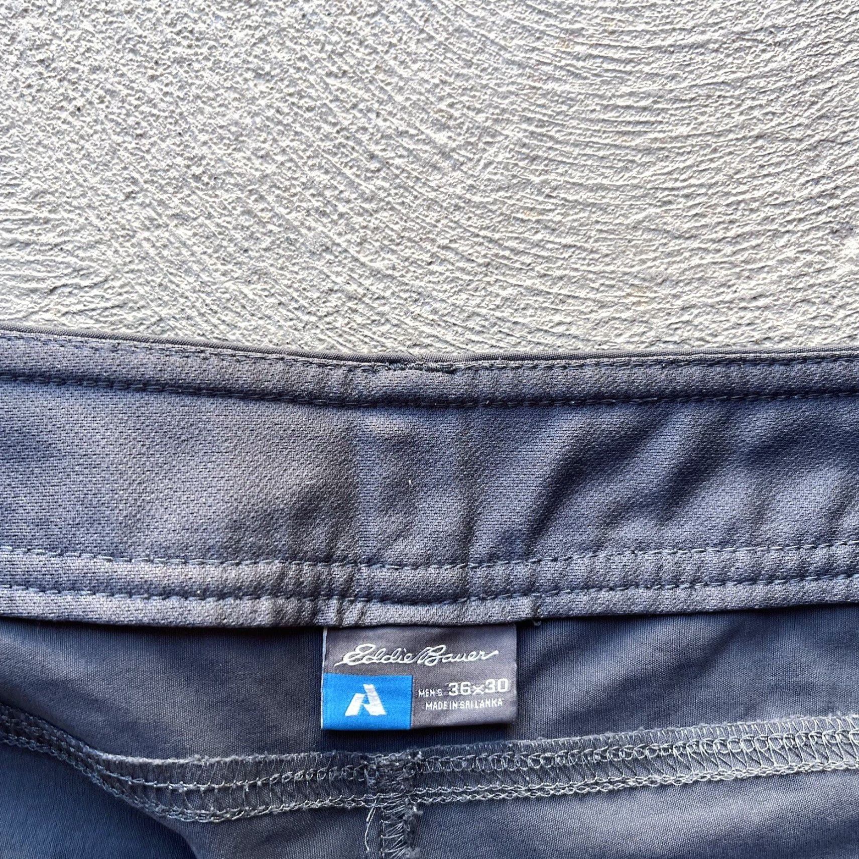 Eddie Bauer Eddie Bauer Pants Mens 36x30 Gray First Ascent Convertible Straight Fit Hike Chino Zip Shorts Conversion Regular Mens Size US 36 / EU 52 - 6 Thumbnail