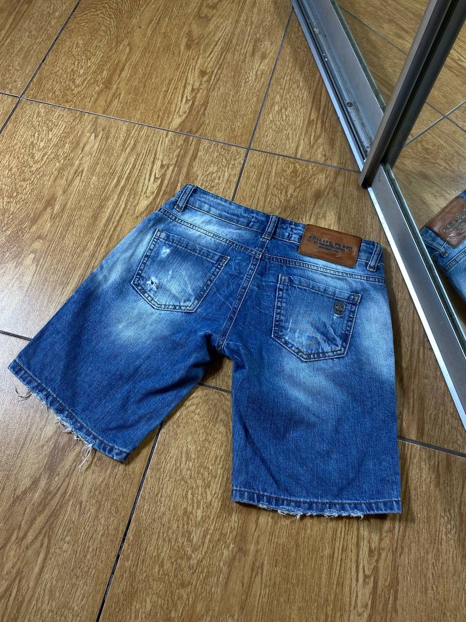 Philipp Plein Philipp Plein Skull Logo Denim Shorts Size US 26 / EU 42 - 19 Thumbnail