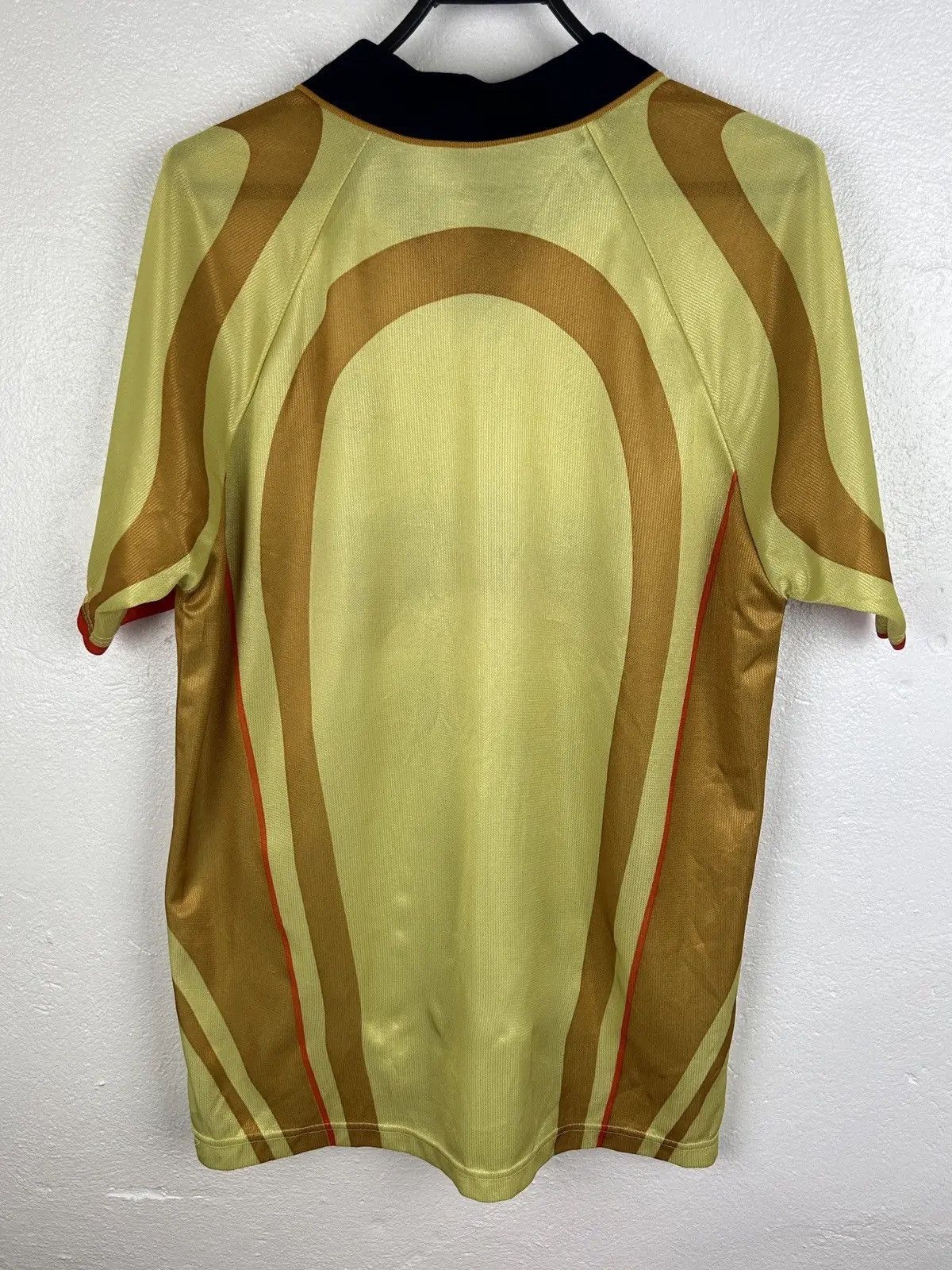 Vintage 00s Vintage Inter Milan Licensed Replica Jersey In Yellow Size US L / EU 52-54 / 3 - 7 Thumbnail