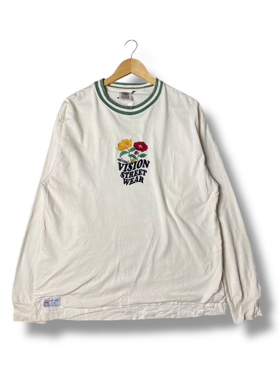 Japanese Brand Vision Street Wear Embroidered Long Sleeve Tee (142) Size US L / EU 52-54 / 3 - 1 Thumbnail