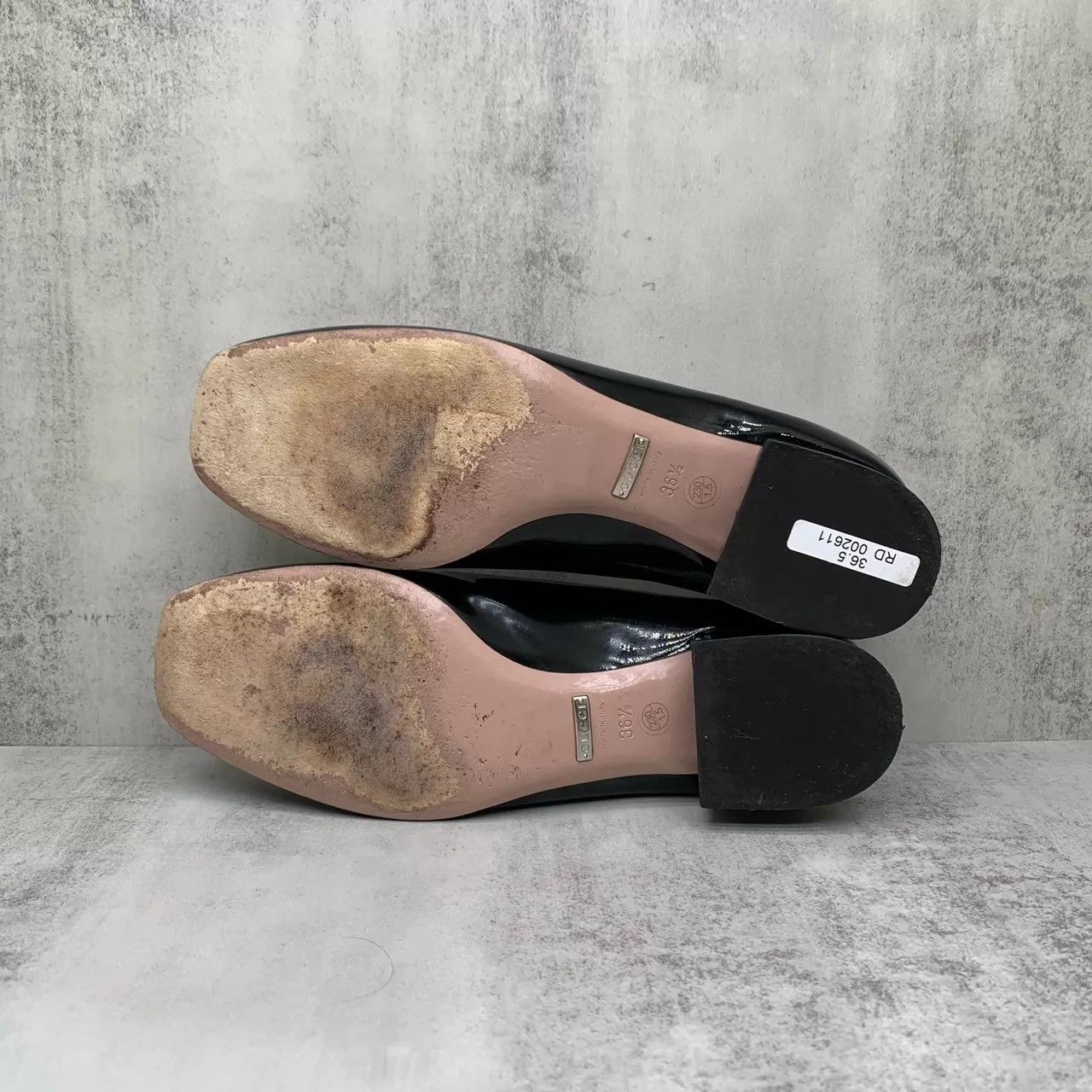 Gucci Gucci Black Patent Leather Crystal Sneaker EU 36.5 95new Size US 6 / IT 36 - 7 Thumbnail
