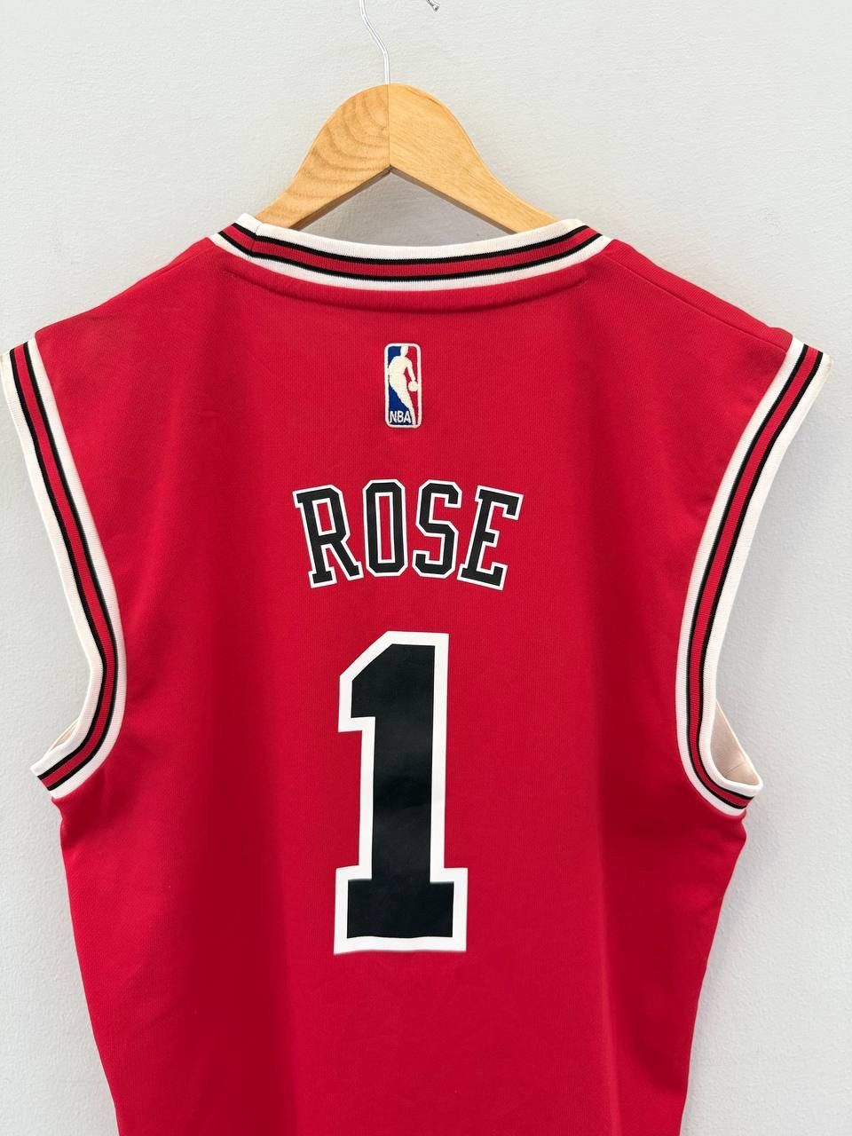 NBA Chicago Bulls #1 Derrick Rose Jersey Red Size US M / EU 48-50 / 2 - 10 Thumbnail