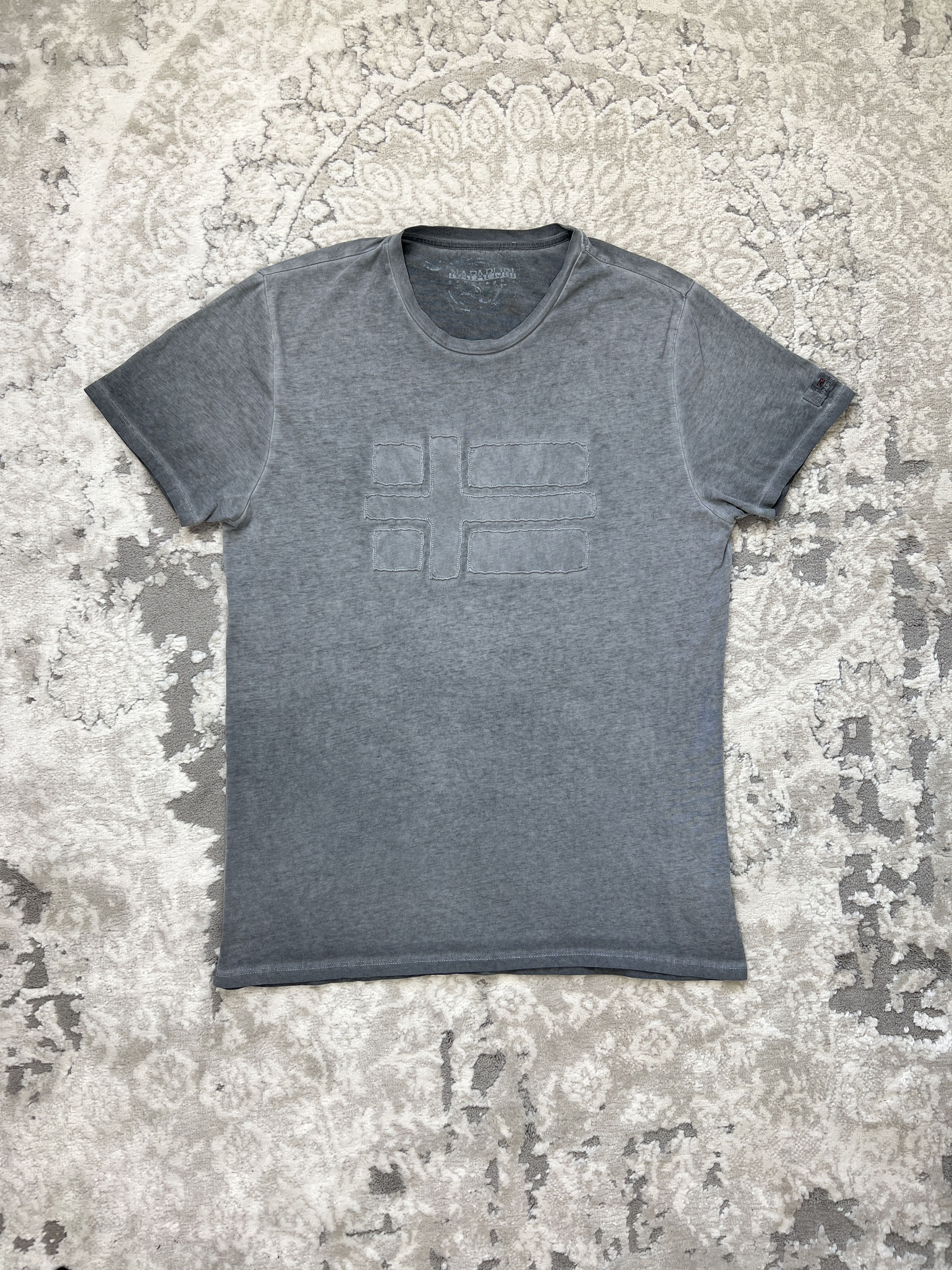 Napapijri Napapijri Geographic Flag Logo T-Shirt Washed Grey M/L Size US L / EU 52-54 / 3 - 1 Thumbnail