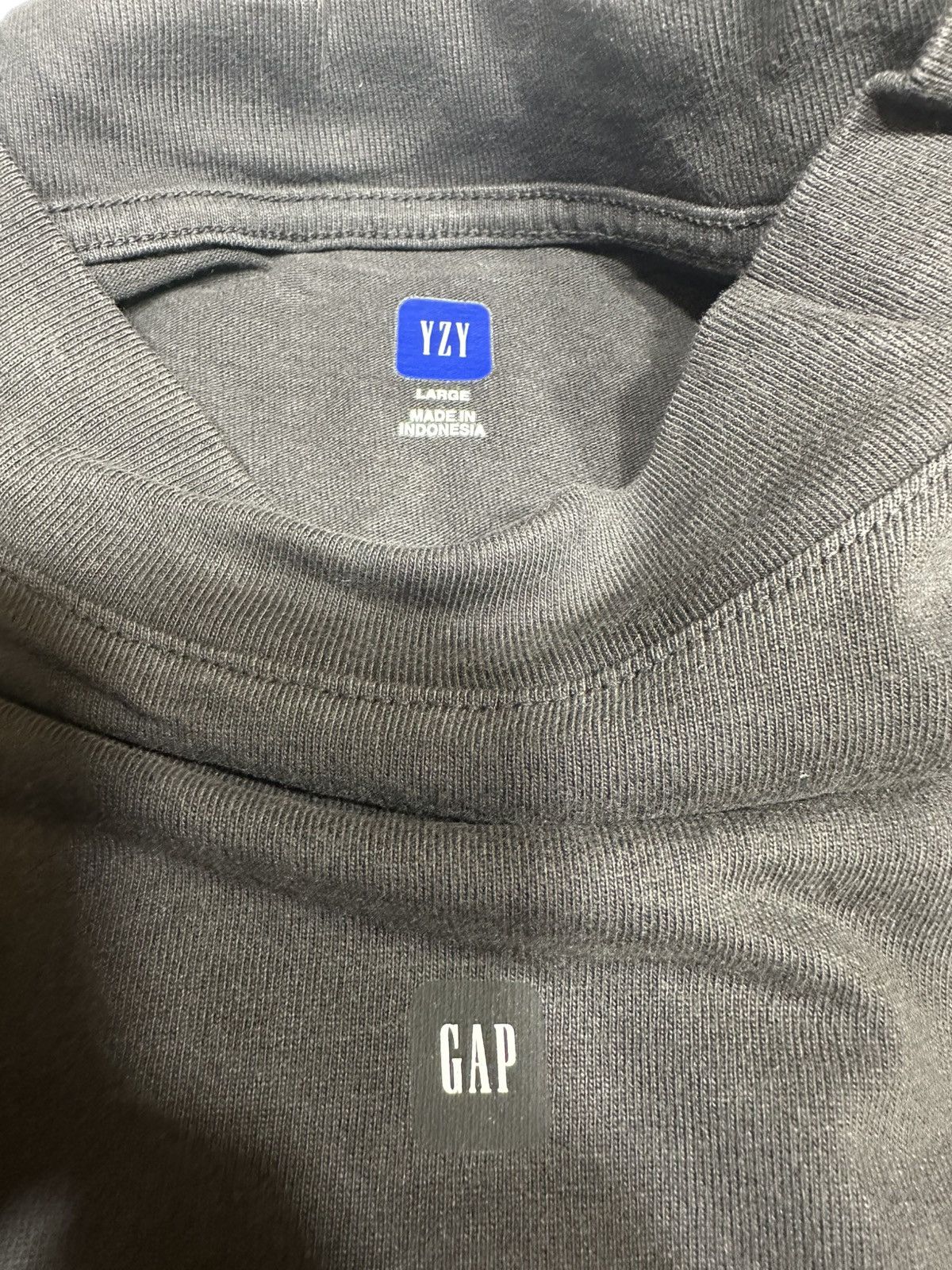 Balenciaga × Gap × Kanye West Yeezy Gap Logo Long Sleeve- Brand New Size Large Size US L / EU 52-54 / 3 - 4 Thumbnail