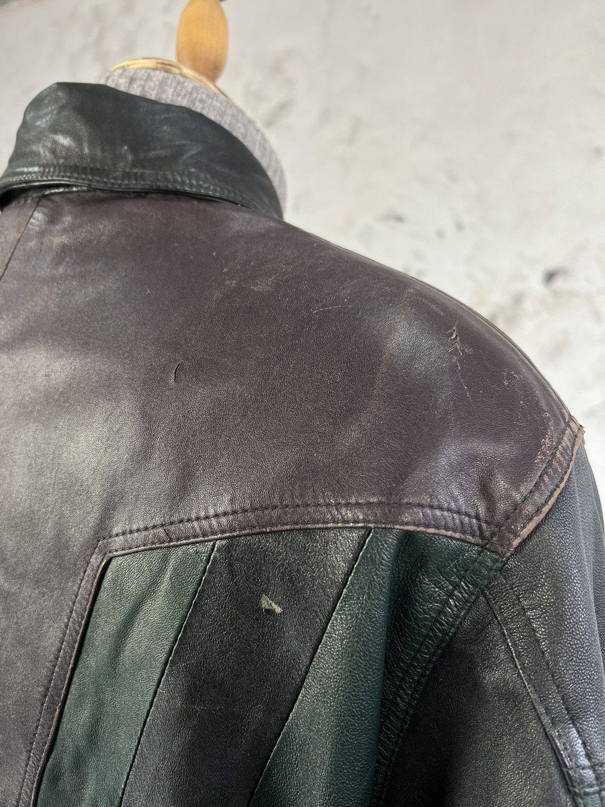 Angelo Litrico Vintage Angelo Litrico Leather Bomber Jacket Size 46 S - M Size US M / EU 48-50 / 2 - 7 Thumbnail