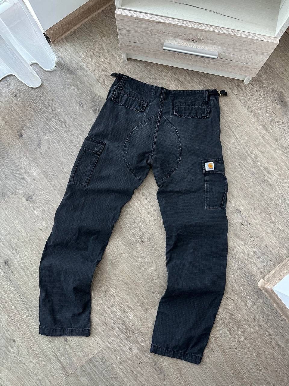 Carhartt × Carhartt Wip × Vintage Vintage Carhartt Cargo Black Pants Size US 30 / EU 46 - 3 Thumbnail
