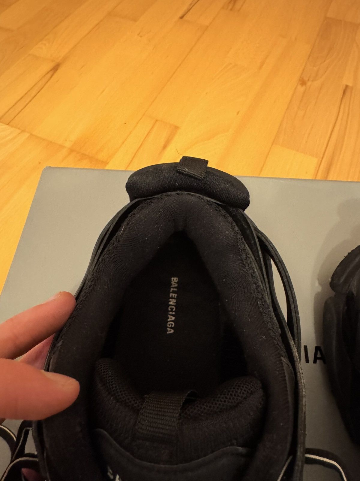 Balenciaga Balenciaga Track Triple Black Size US 8 / EU 41 - 13 Thumbnail