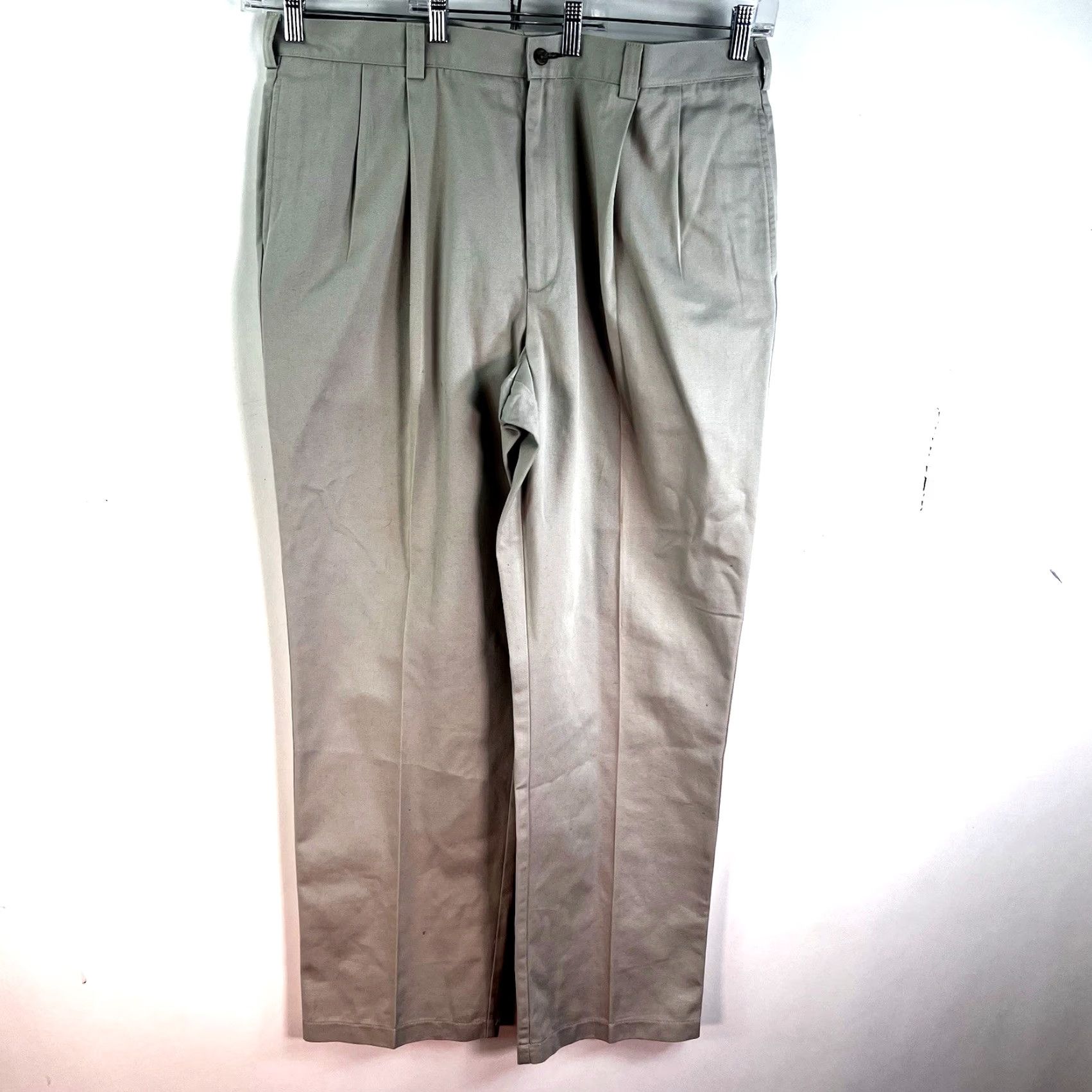 Tommy Hilfiger Tommy Hilfiger Khaki Pants Mens Size 40x32 Beige Straight Leg Regular Fit Size US 40 / EU 56 - 2 Thumbnail