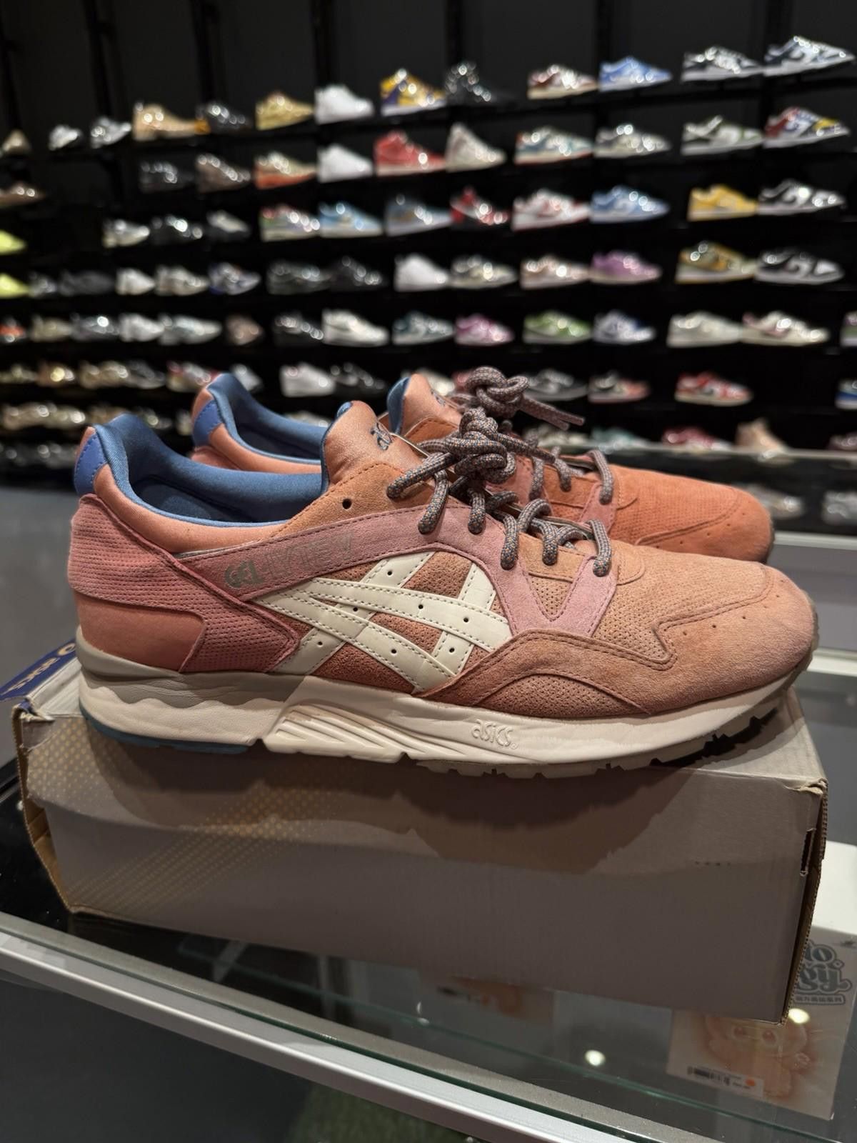 Asics ASICS Gel Lyte V Ronnie Fieg Rose Gold [Size 11.5] W/ Box Size US 11.5 / EU 44-45 - 5 Thumbnail