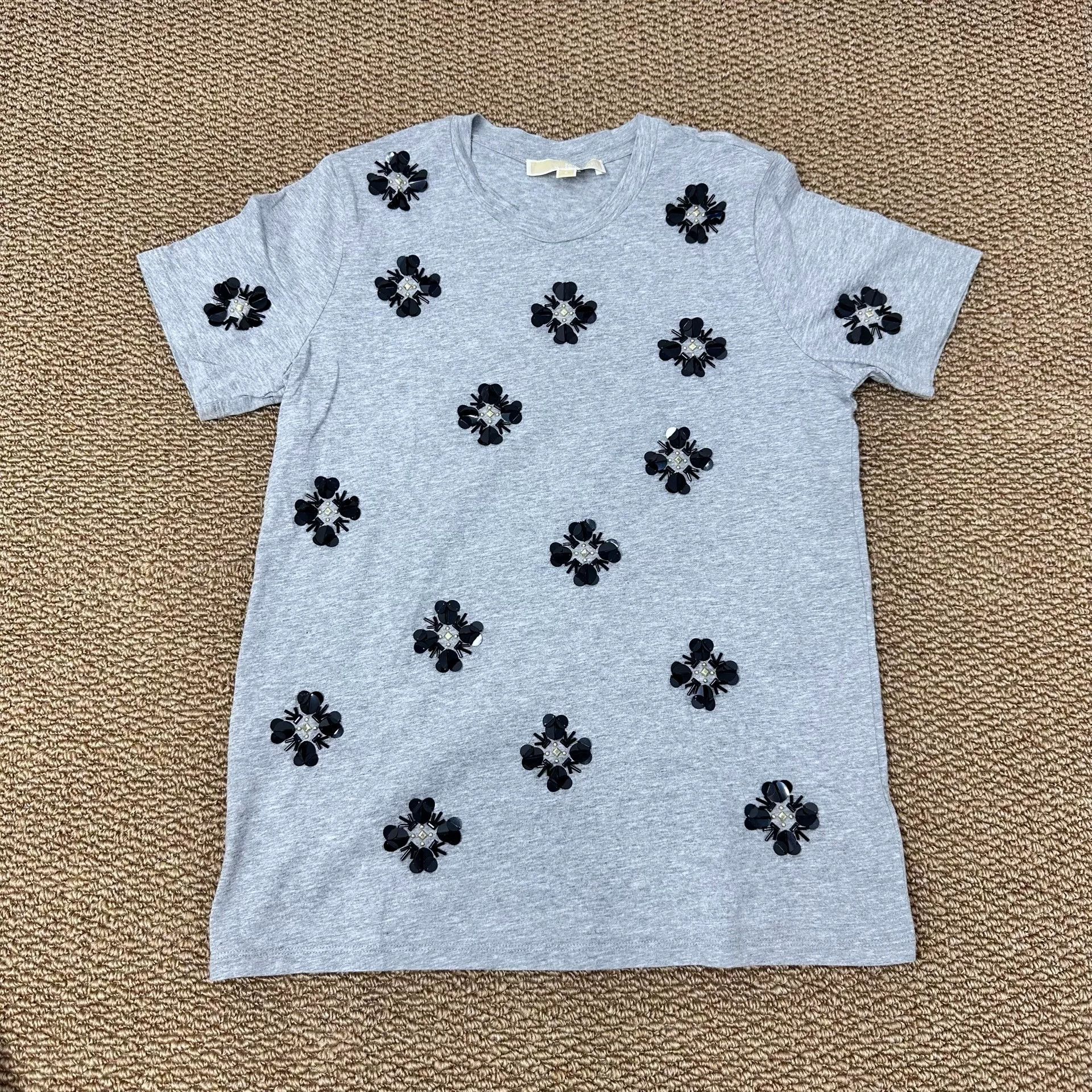 Michael Kors Michael Kors Women's Embroidered T-Shirt Size S / US 4 / IT 40 - 1 Thumbnail