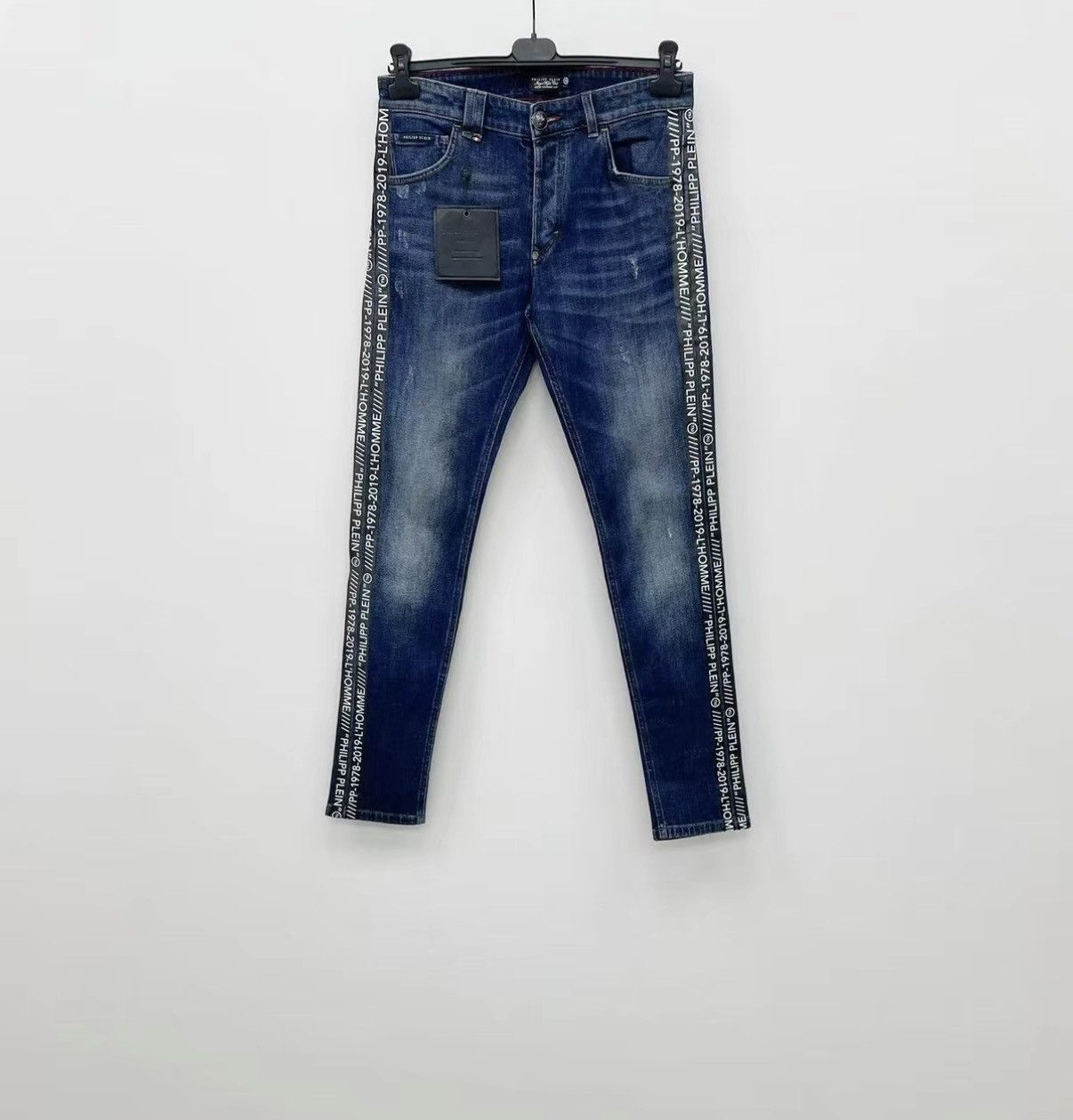 Philipp Plein PHILIPP PLEIN Stretch Washed Slim Fit Jeans J30 Size US 30 / EU 46 - 1 Thumbnail