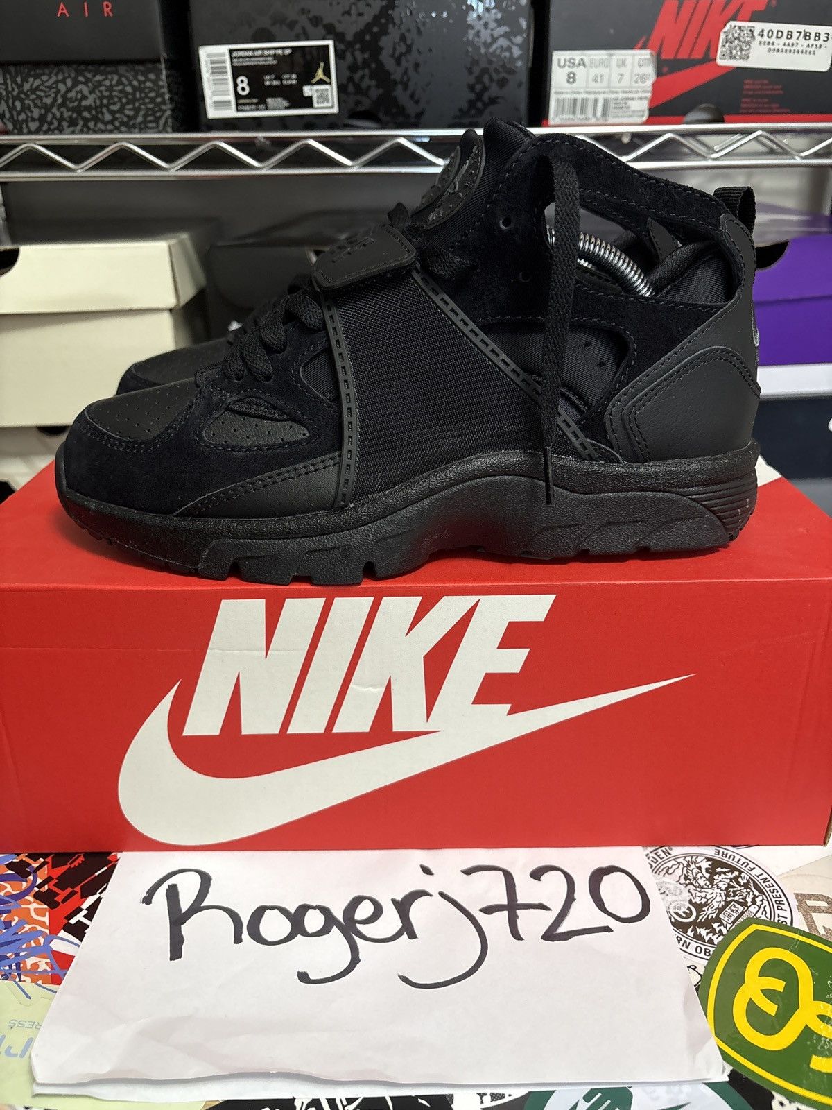 Nike Triple Black Nike Air Huarache Trainer Size US 8 / EU 41 - 1 Thumbnail