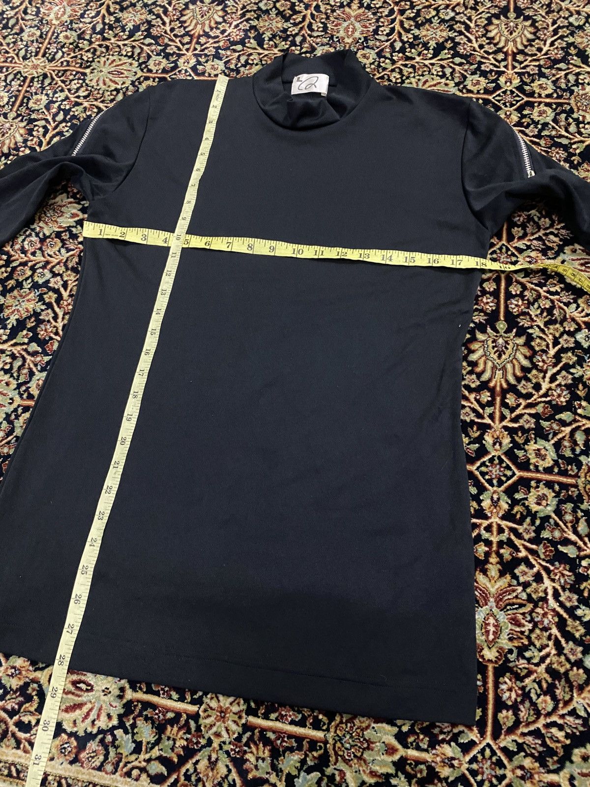 Yohji Yamamoto LQ YOHJI YAMAMOTO AVANT GARDE SHOULDER BACK ZIPPER LS SHIRT Size US M / EU 48-50 / 2 - 9 Thumbnail
