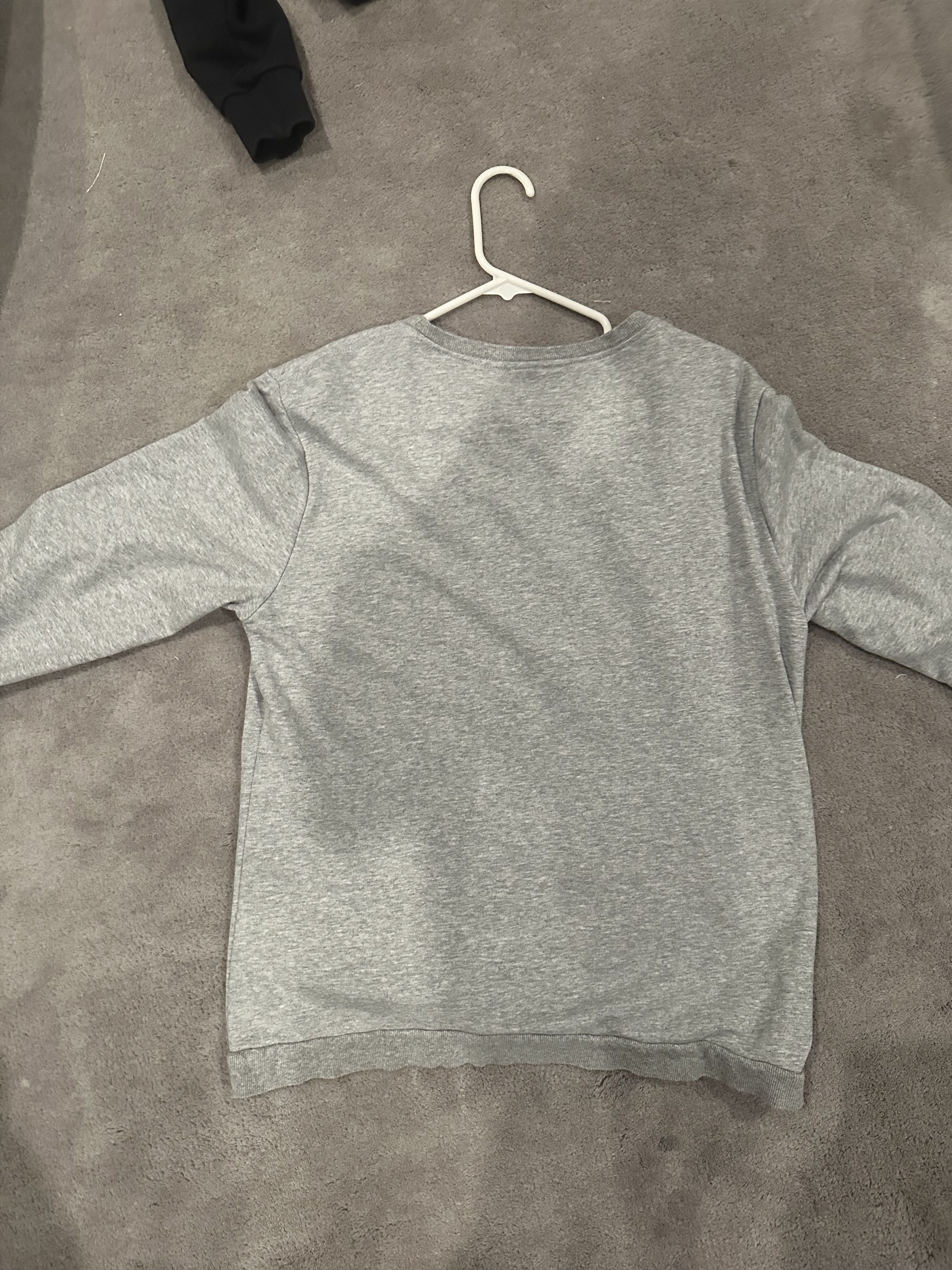 Other Grey dragon long sleeve crewneck Size US M / EU 48-50 / 2 - 2 Thumbnail