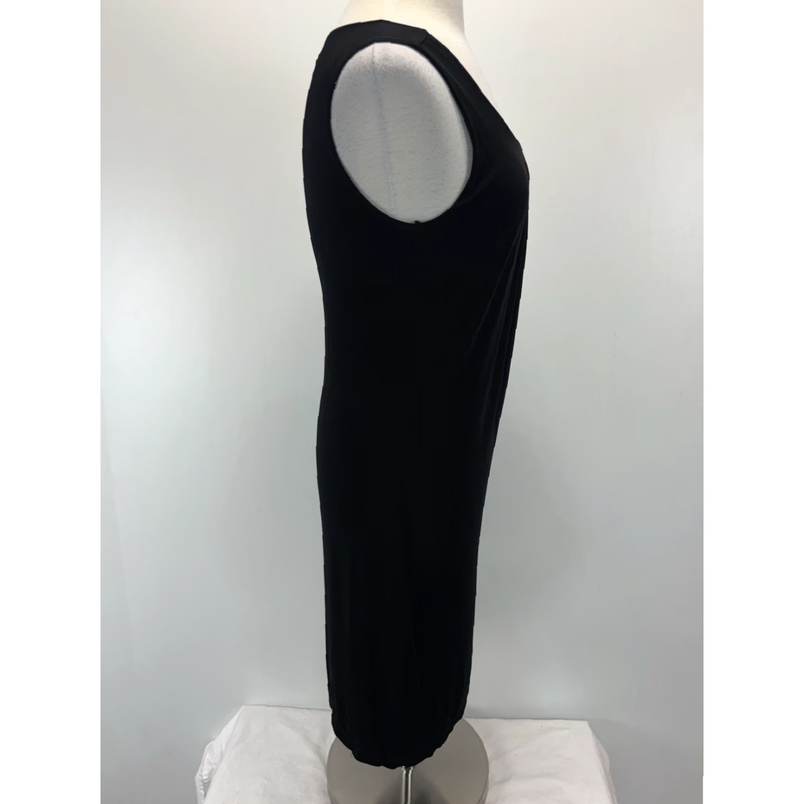 Vintage Chico's Travelers Dress Women's Medium Black Sleeveless Stretch Slinky Travel Pencil Size M / US 6-8 / IT 42-44 - 4 Thumbnail