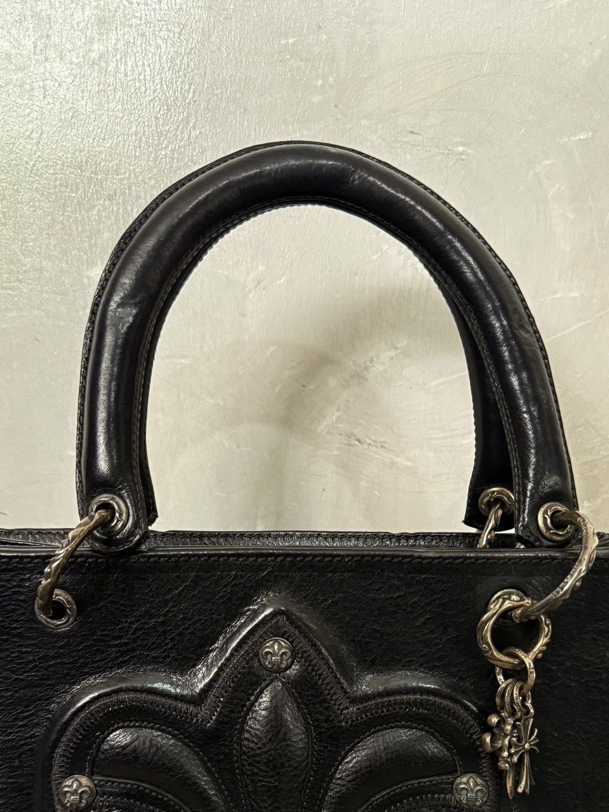 Chrome Hearts Rare 90s - Grained Calfskin Fleur De Lis Leather Handbag Size ONE SIZE - 4 Thumbnail