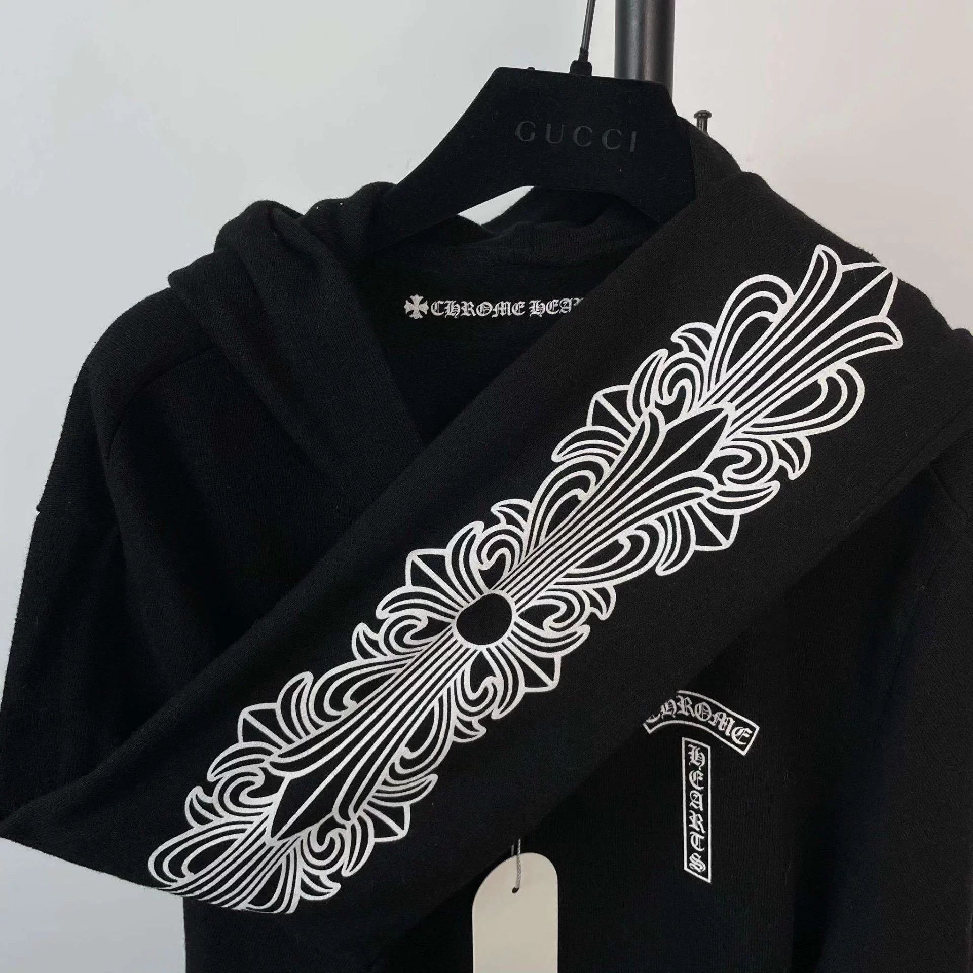 Chrome Hearts Chrome Hearts Black Kylin Arm Horseshoe Zip Hoodie Size US M / EU 48-50 / 2 - 4 Thumbnail