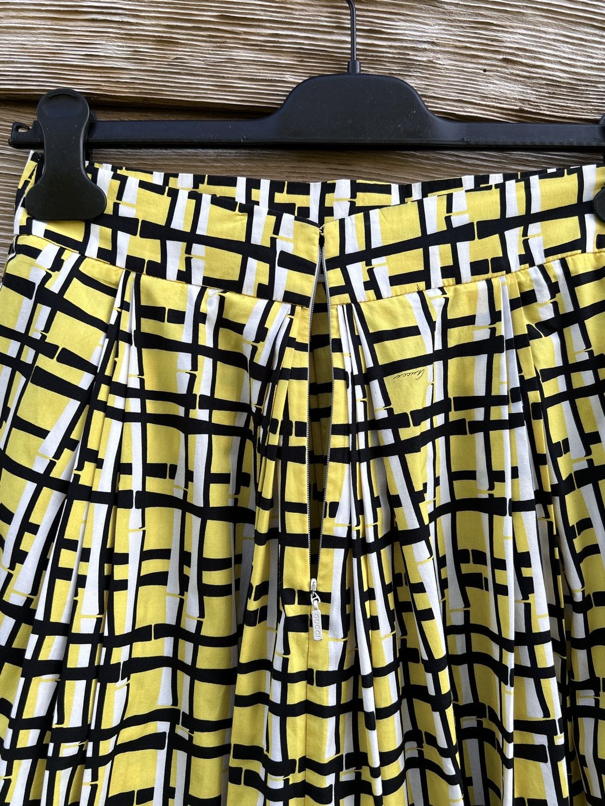 Gucci 00s Vintage Gucci Plaid Checkered Midi Skirt In Yellow 40 Size 27" / US 4 / IT 40 - 8 Thumbnail