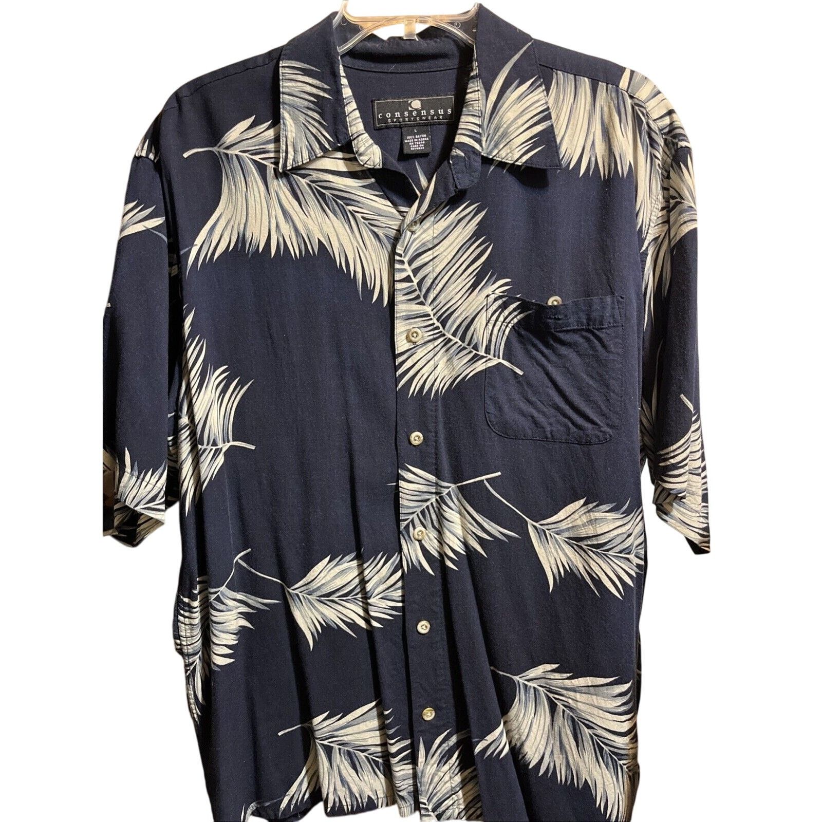 Consensus Sportswear VTG Consensus Sportswear Men’s Rayon Shirt L Blue Floral SS Size US L / EU 52-54 / 3 - 1 Thumbnail