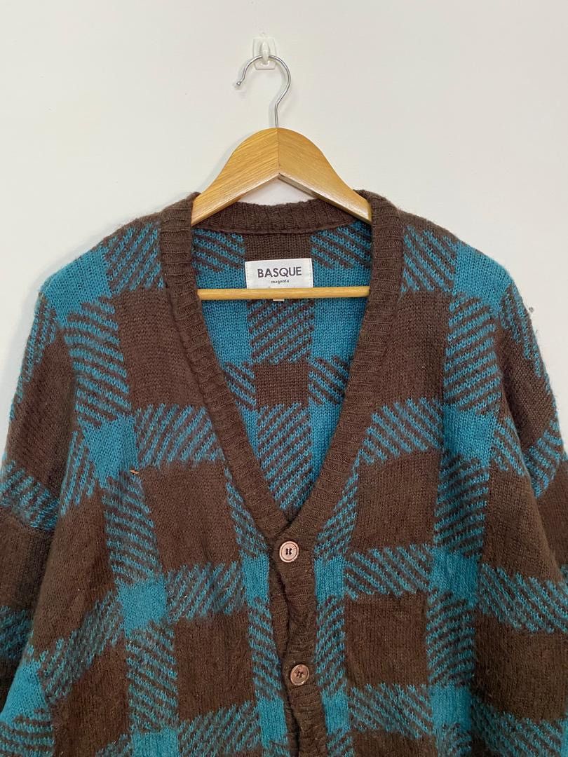 Japanese Brand Vintage Japanese Basque Magenta Cardigan Checked Knit Size US XXL / EU 58 / 5 - 3 Thumbnail
