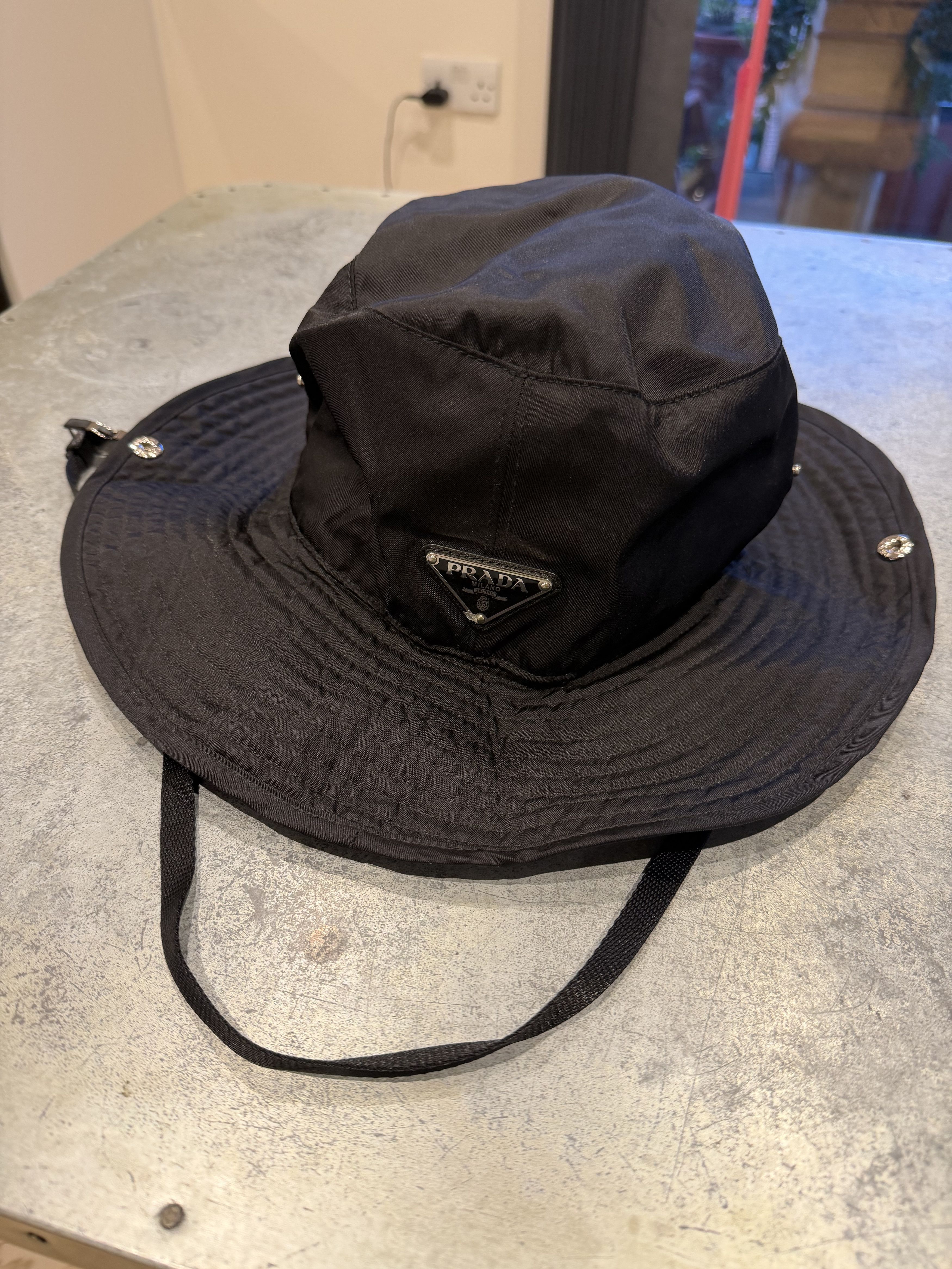 Prada Prada Cowboy hat Size ONE SIZE - 1 Thumbnail