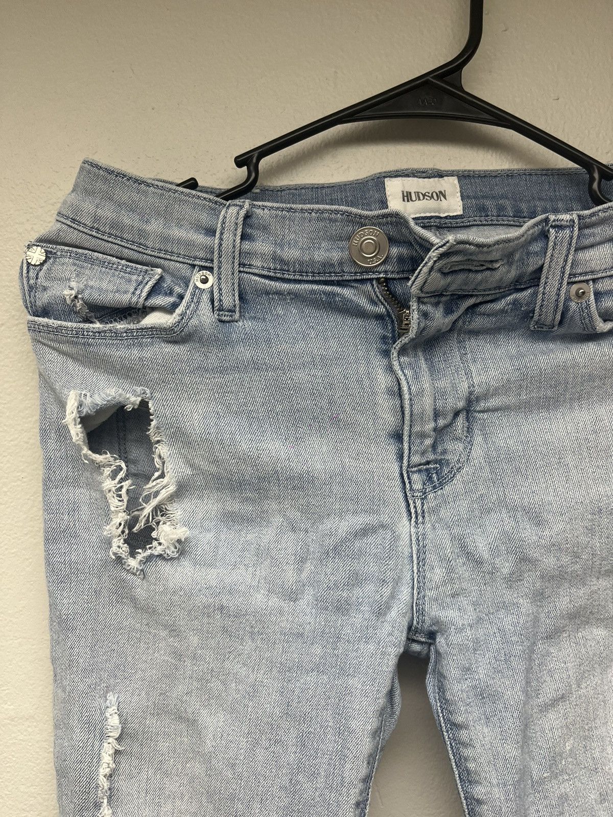 Hudson Hudson Distressed Denim Blue Skinny Jeans Womens Size 26" / US 2 / IT 38 - 2 Thumbnail