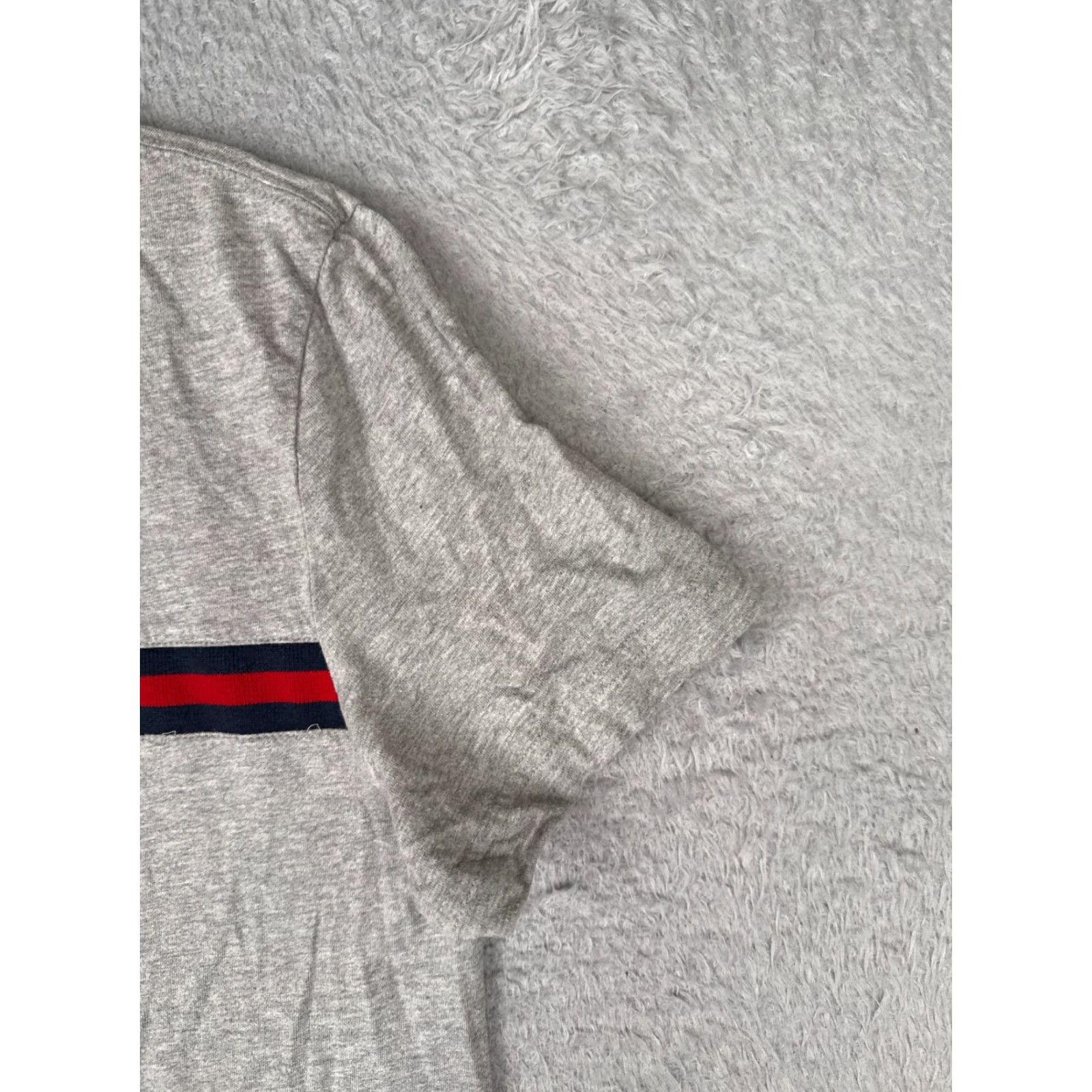 Tommy Hilfiger Tommy Hilfiger Shirt Men Adult Medium Gray Short Sleeve Crew Neck 100% Cotton Logo Embroidered Jersey T-Shirt Size US M / EU 48-50 / 2 - 2 Thumbnail