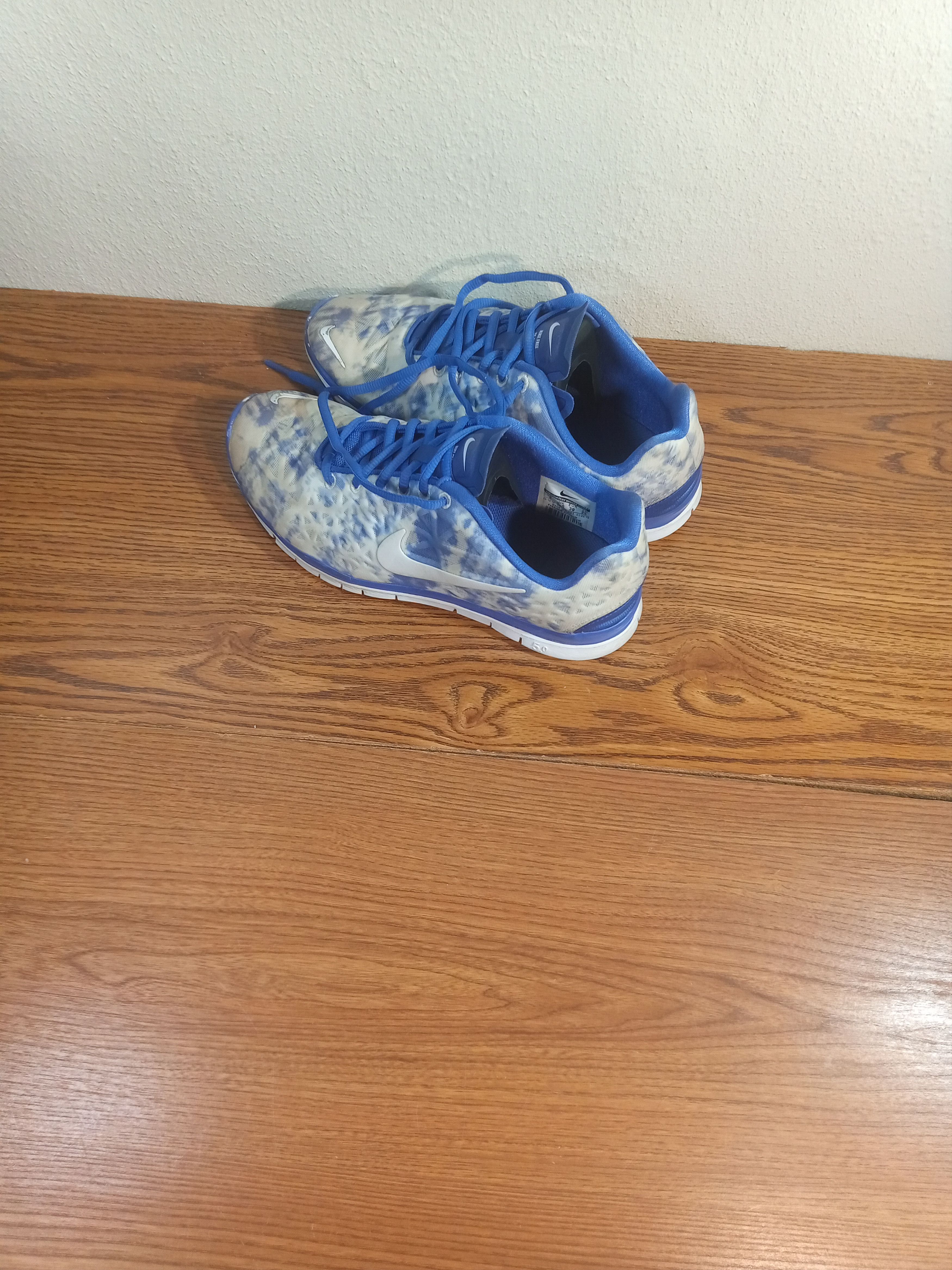 Nike Women Nike Free 5.0 Tri Fit 5 Size US 5 / IT 35 - 4 Thumbnail