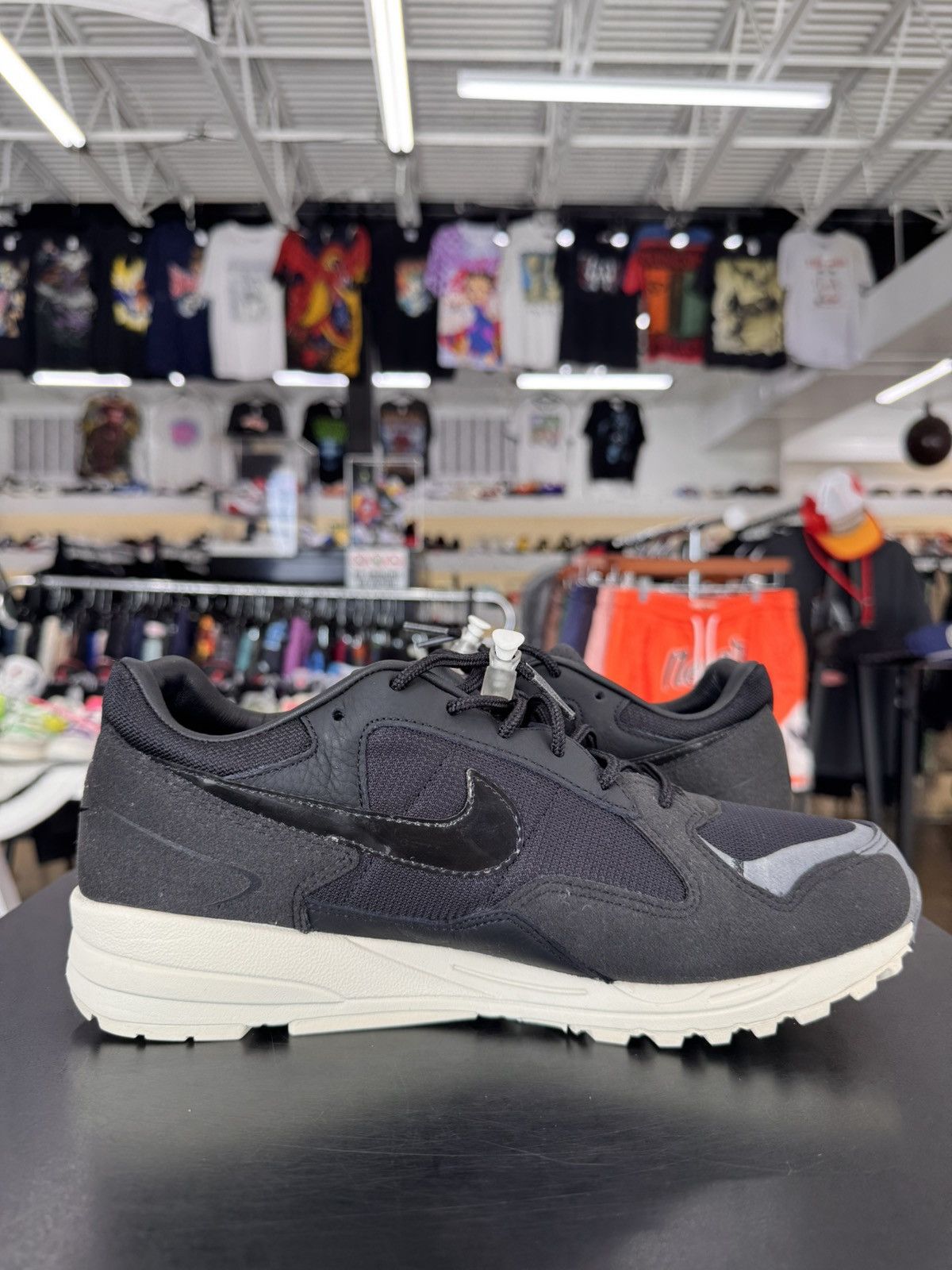 Fear of God × Nike Nike Air Skylon FOG Black Sail Size 9 (2018) Size US 9 / EU 42 - 3 Thumbnail