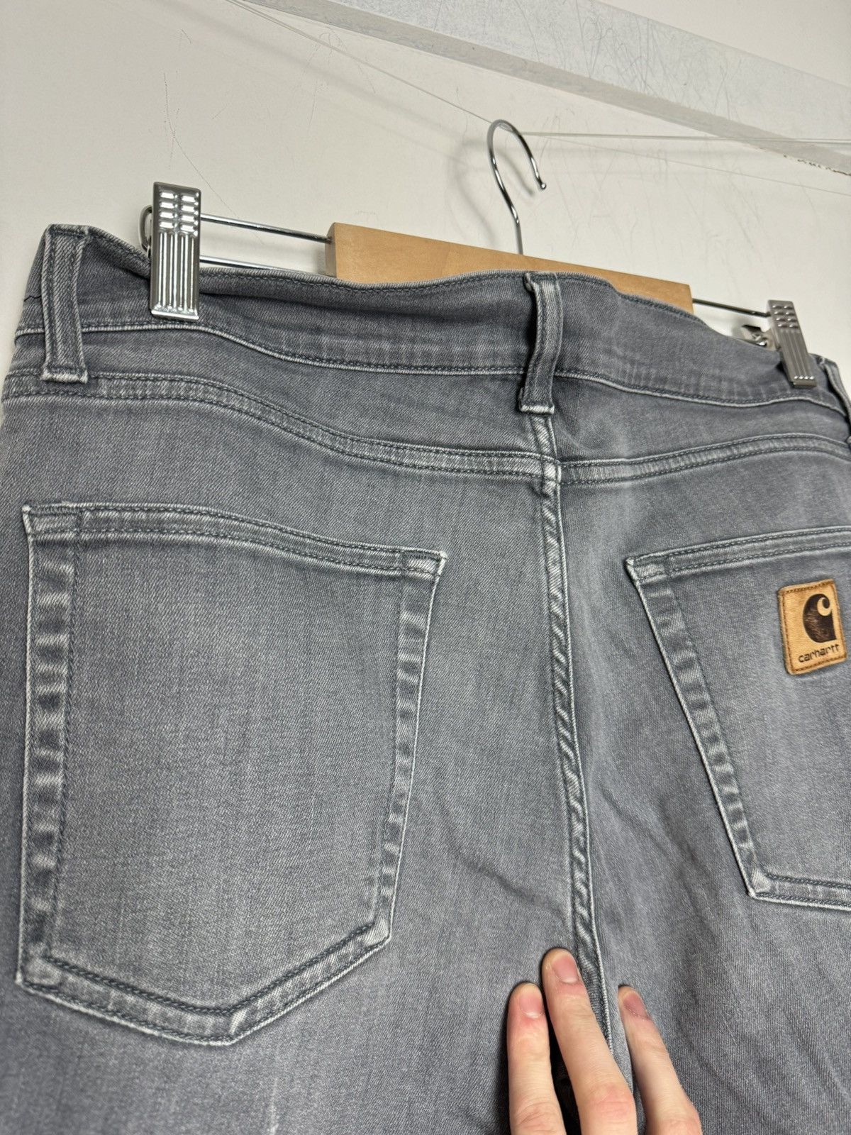 Carhartt Vintage sun faded distressed carhartt denim jeans workstyle Size US 33 - 8 Thumbnail