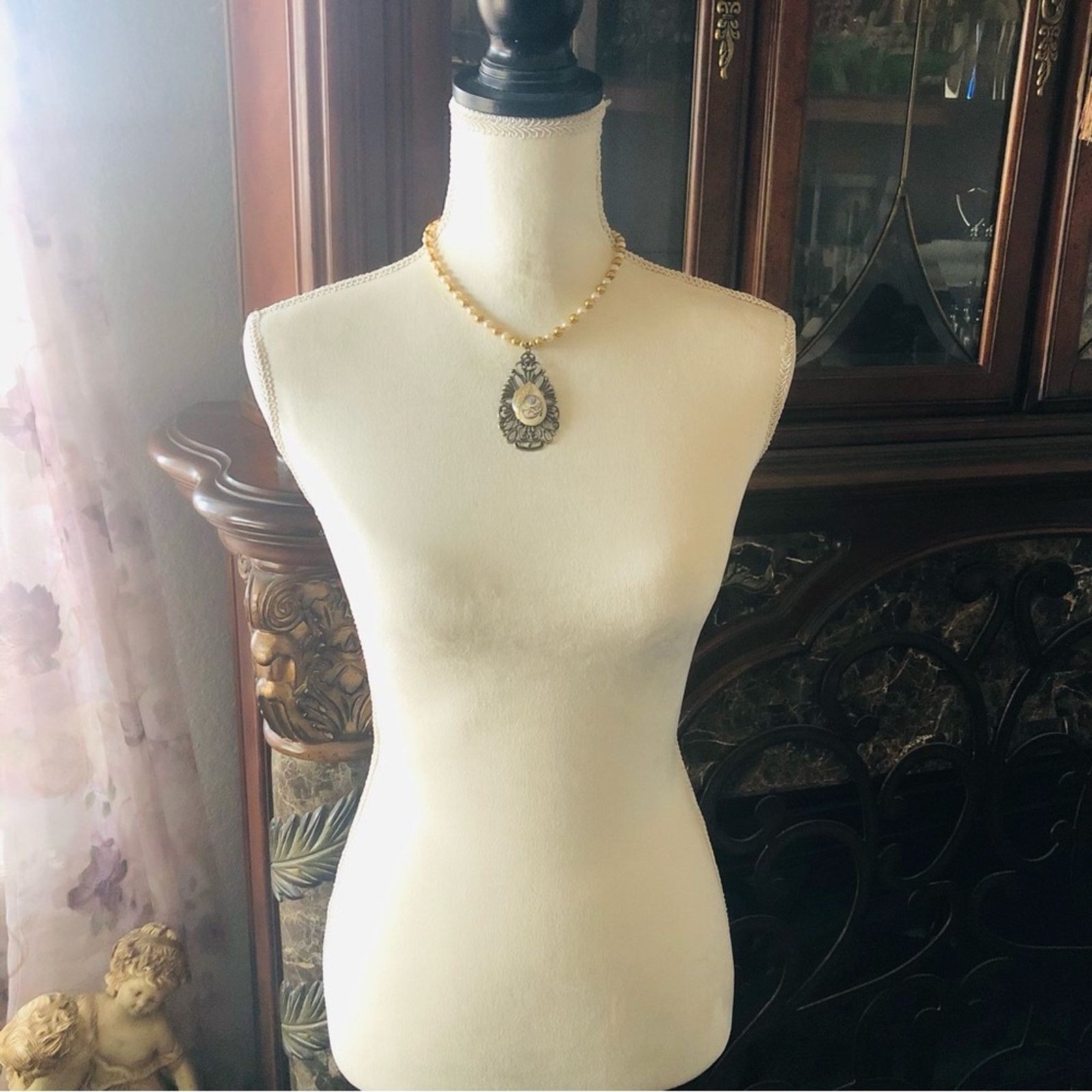 Handmade Handcrafted repurpose teardrop filigree Pearl necklace Size ONE SIZE - 6 Thumbnail