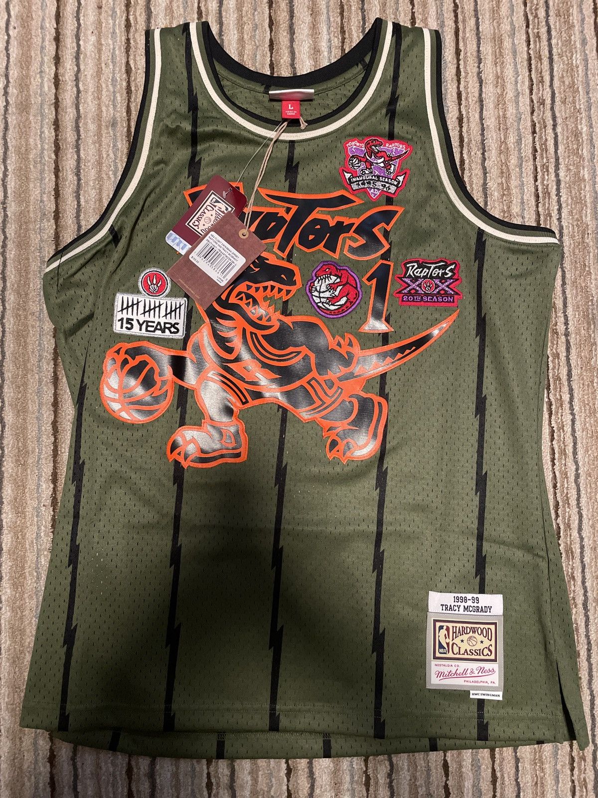 Mitchell & Ness NBA Toronto Raptors Flight Swingman Size US L / EU 52-54 / 3 - 1 Thumbnail