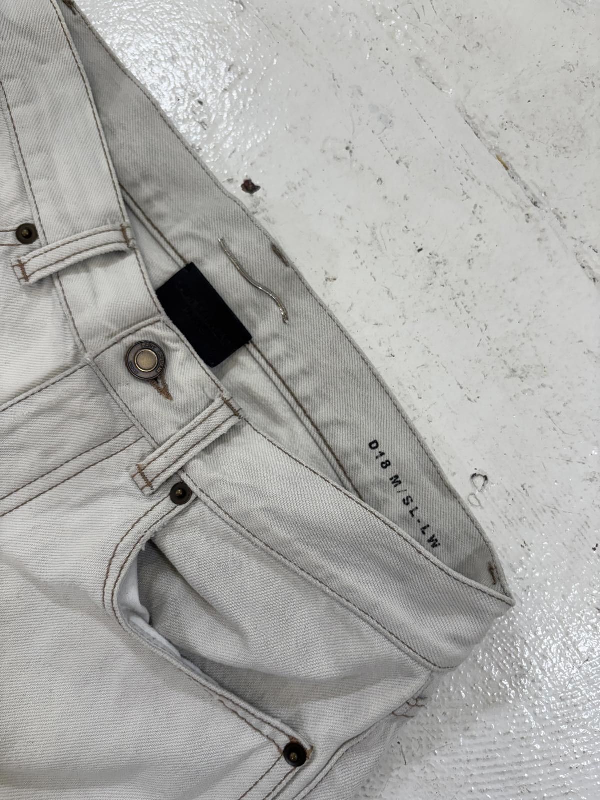 Saint Laurent Paris Saint Laurent Paris White D18 Denim Size US 29 - 3 Thumbnail