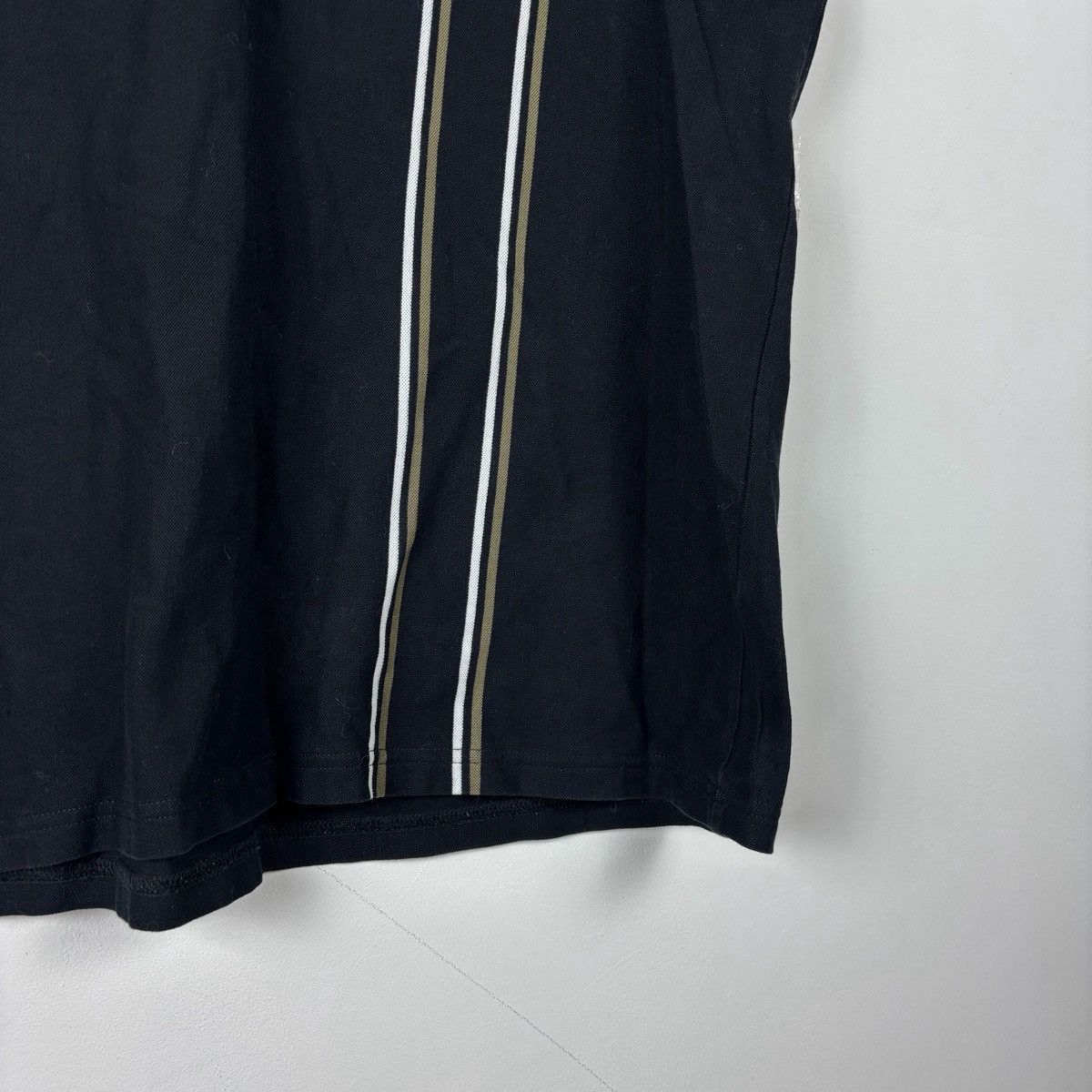 Fred Perry Fred Perry T-shirt Crewneck Tee Size US XL / EU 56 / 4 - 3 Thumbnail