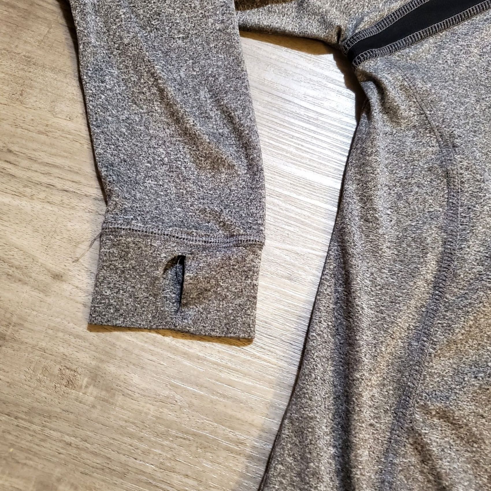 Vintage VINTAGE? No — Greatwolf Lodge Womens XL Full Zip Hoodie Resort Athleisure Light Weight Shirt? Size XL / US 12-14 / IT 48-50 - 6 Thumbnail