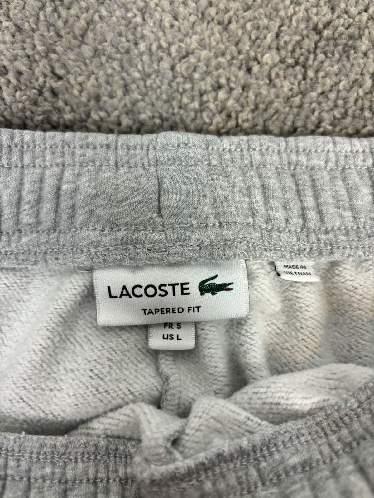 Lacoste Lacoste Men's Logo Tapered Fit Fleece Joggers in Grey Size US 32 / EU 48 - 3 Thumbnail