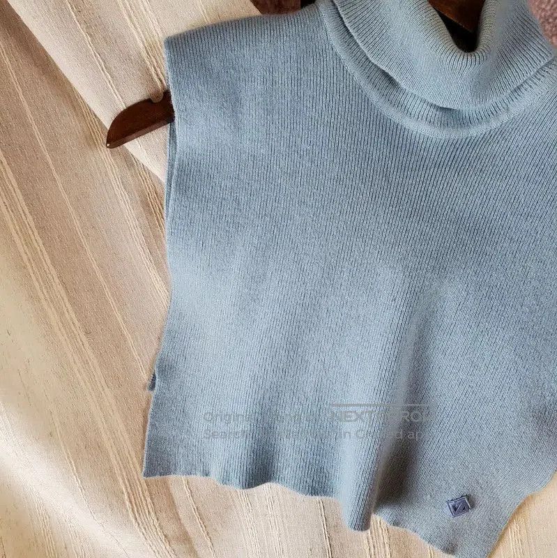Dior Dior Blue Wool Embroidered Sweater for Women . Size S / US 4 / IT 40 - 5 Thumbnail
