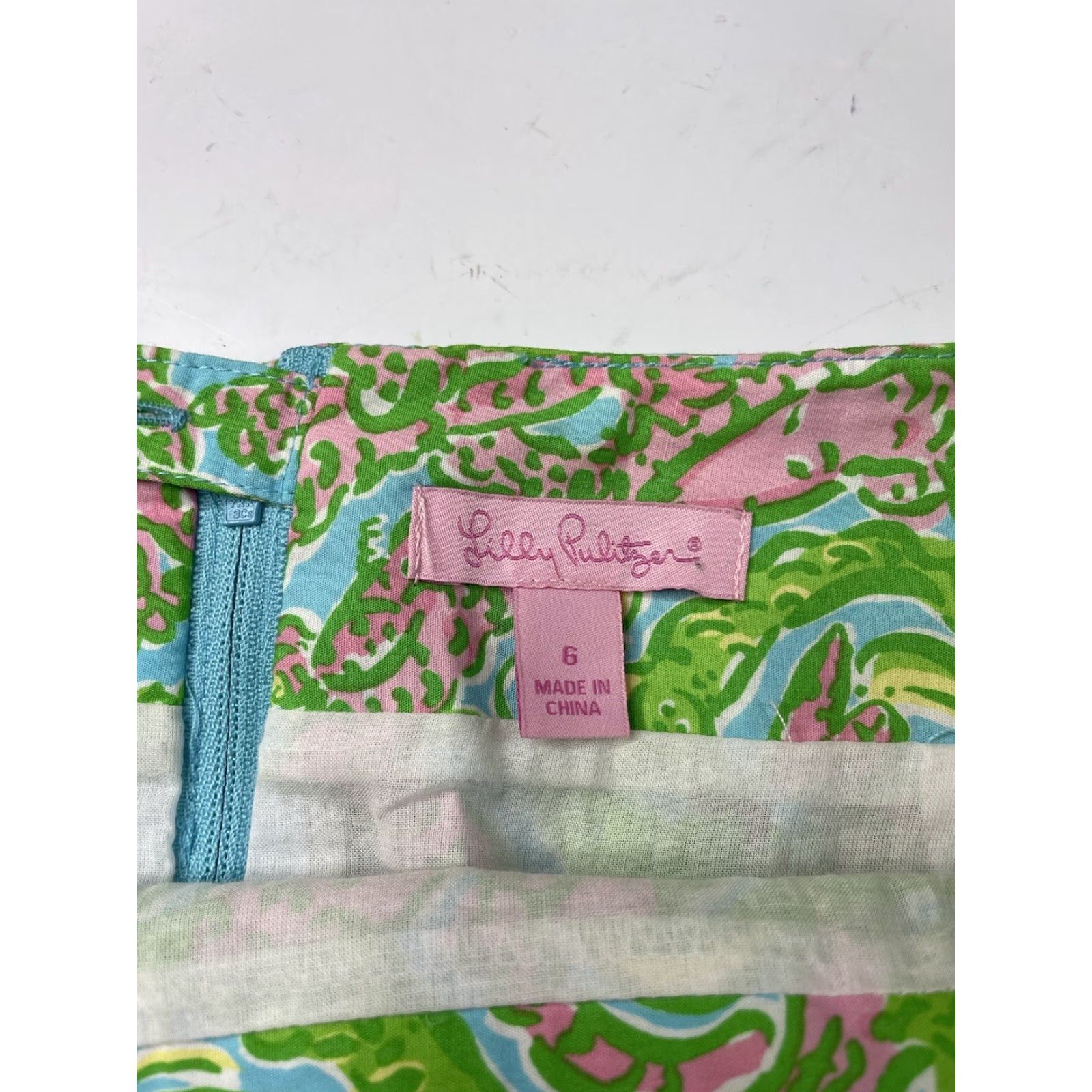 Lilly Pulitzer Lilly Pulitzer Skirt 56015 Alligator Lace Pink Green Chomp Chomp Lavender Multicolor Short Mini 6 Womens Mens? No gender specified. End with Womens. Size 28" / US 6 / IT 42 - 5 Thumbnail