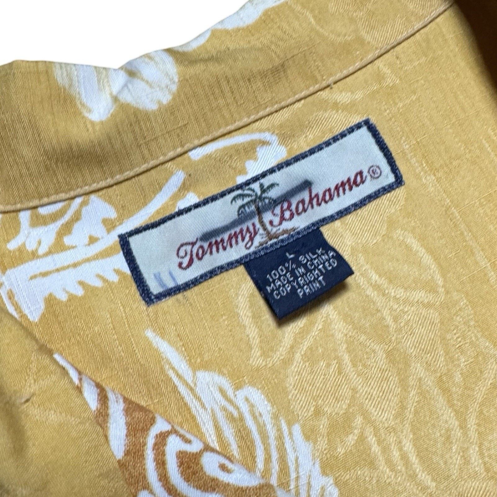 Tommy Bahama Tommy Bahama Silk Hawaiian Shirt Mens Sunburst Orange L Size US L / EU 52-54 / 3 - 3 Thumbnail