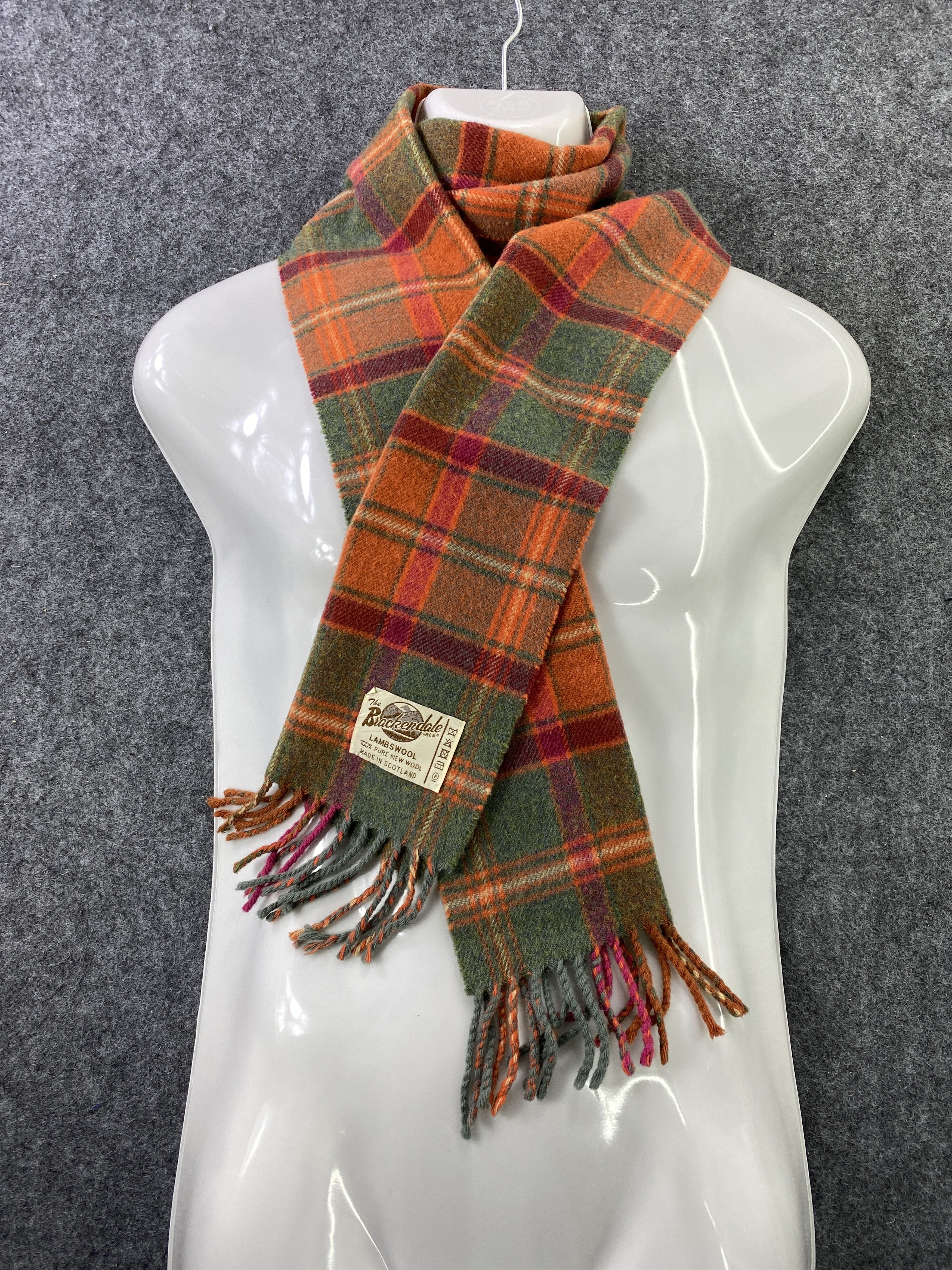 Designer BIACKENDALE Scarf / Muffler / Neckwear -T328 Size ONE SIZE - 1 Thumbnail